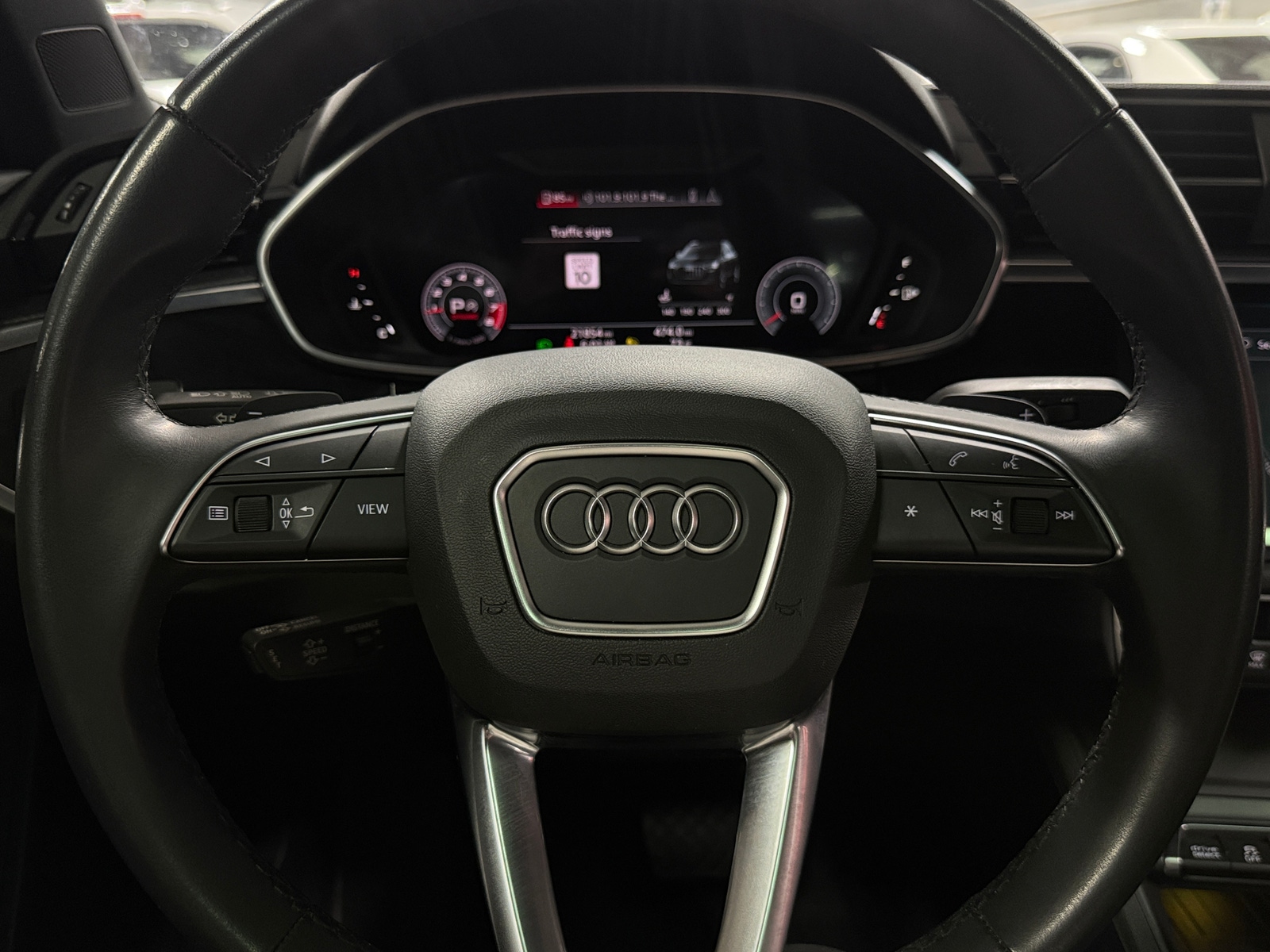 Thumbnail: 2023 Audi Q3 - 4