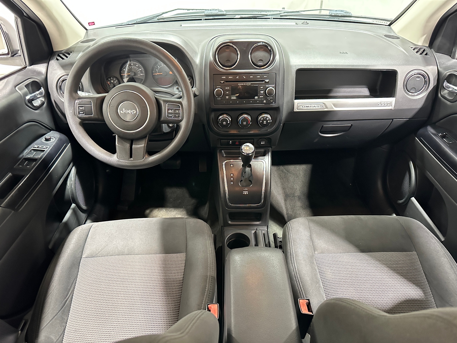 Thumbnail: 2016 Jeep Compass - 3