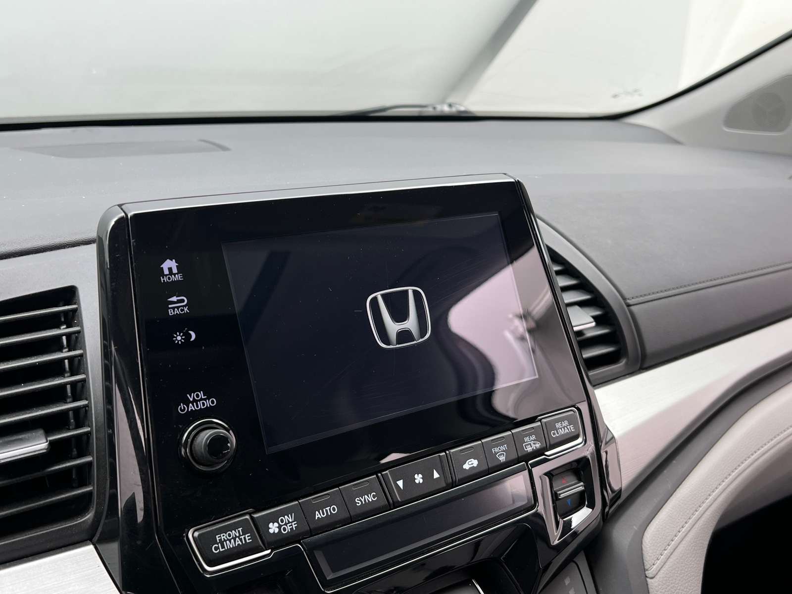 Thumbnail: 2019 Honda Odyssey - 3