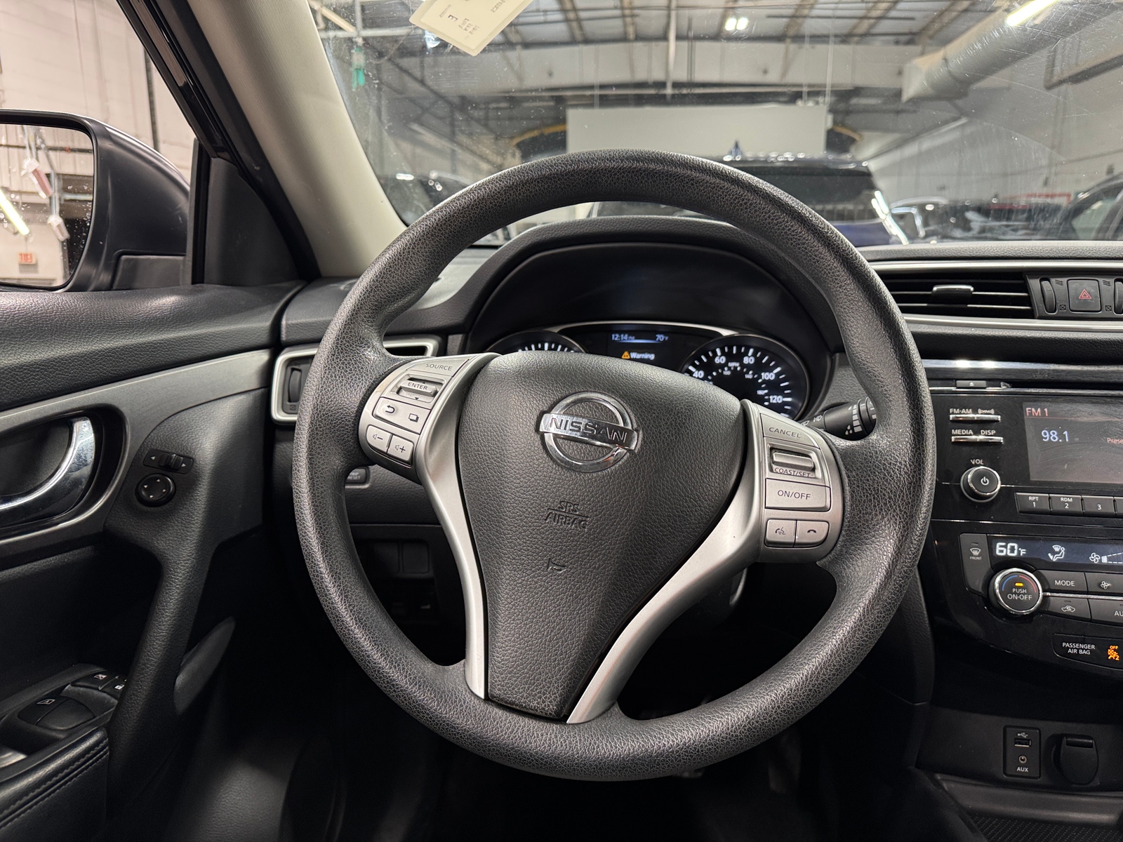 Thumbnail: 2016 Nissan Rogue - 5