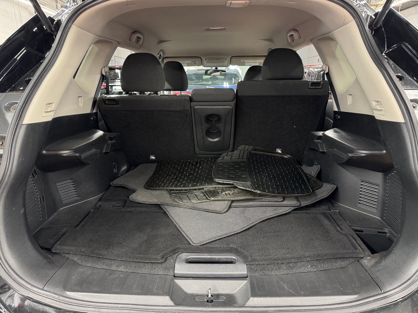 Thumbnail: 2016 Nissan Rogue - 7