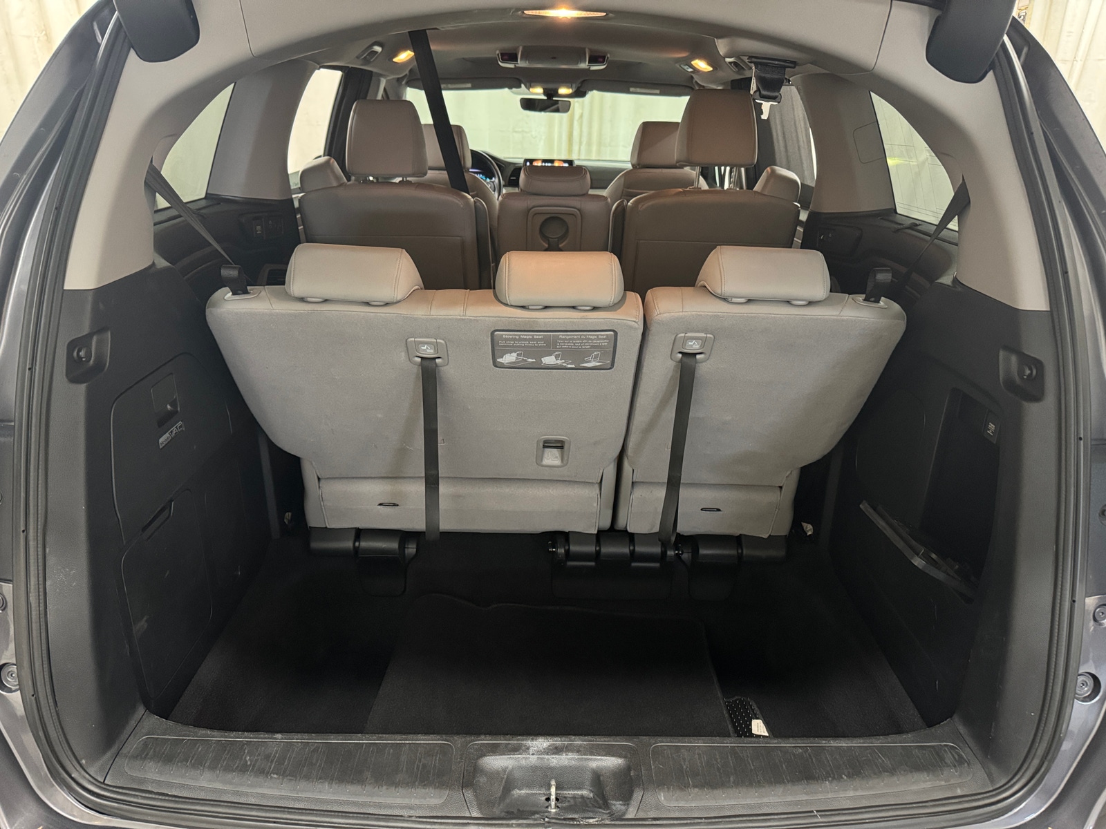 Thumbnail: 2019 Honda Odyssey - 6