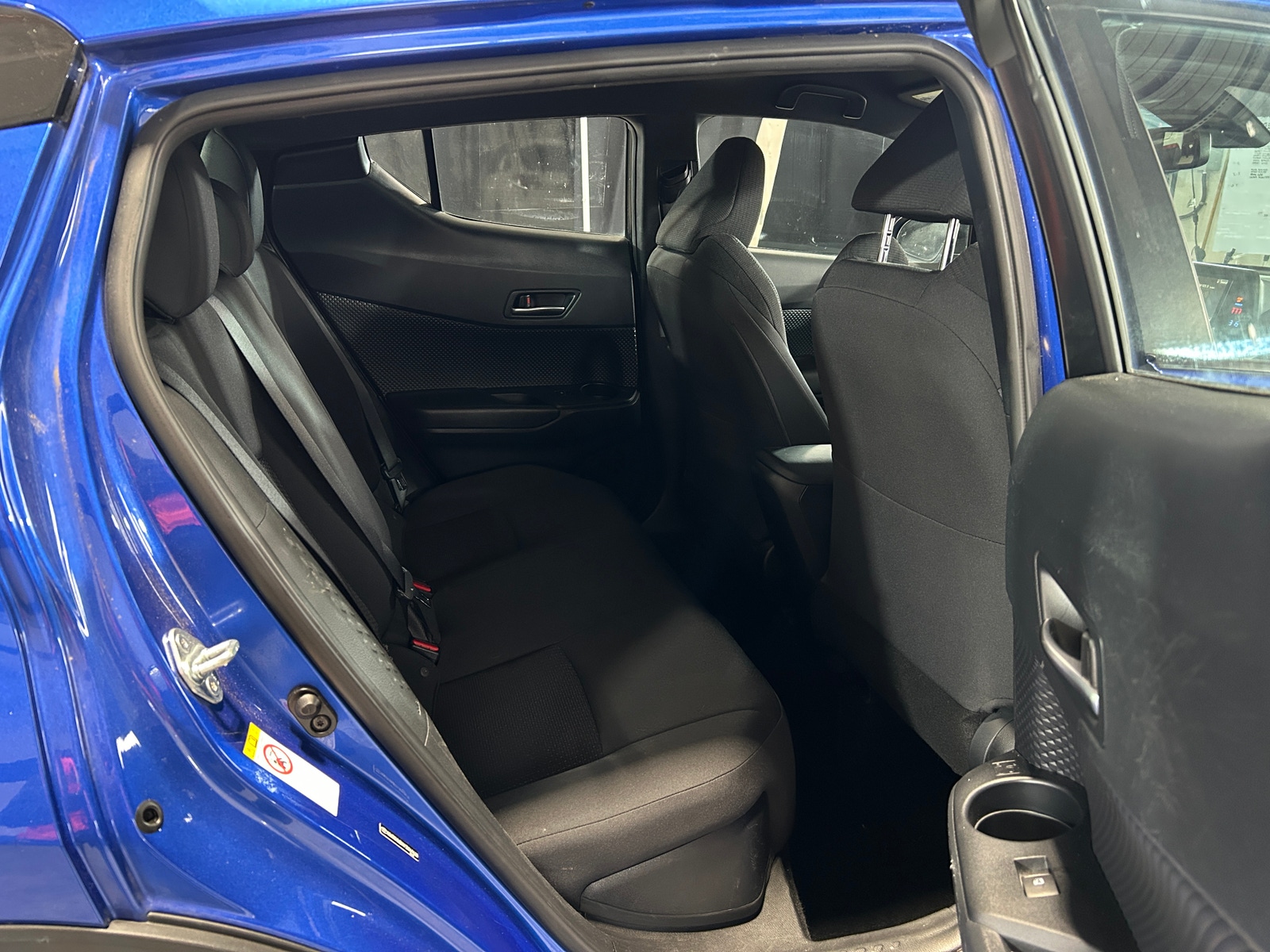 Thumbnail: 2018 Toyota C-HR - 6