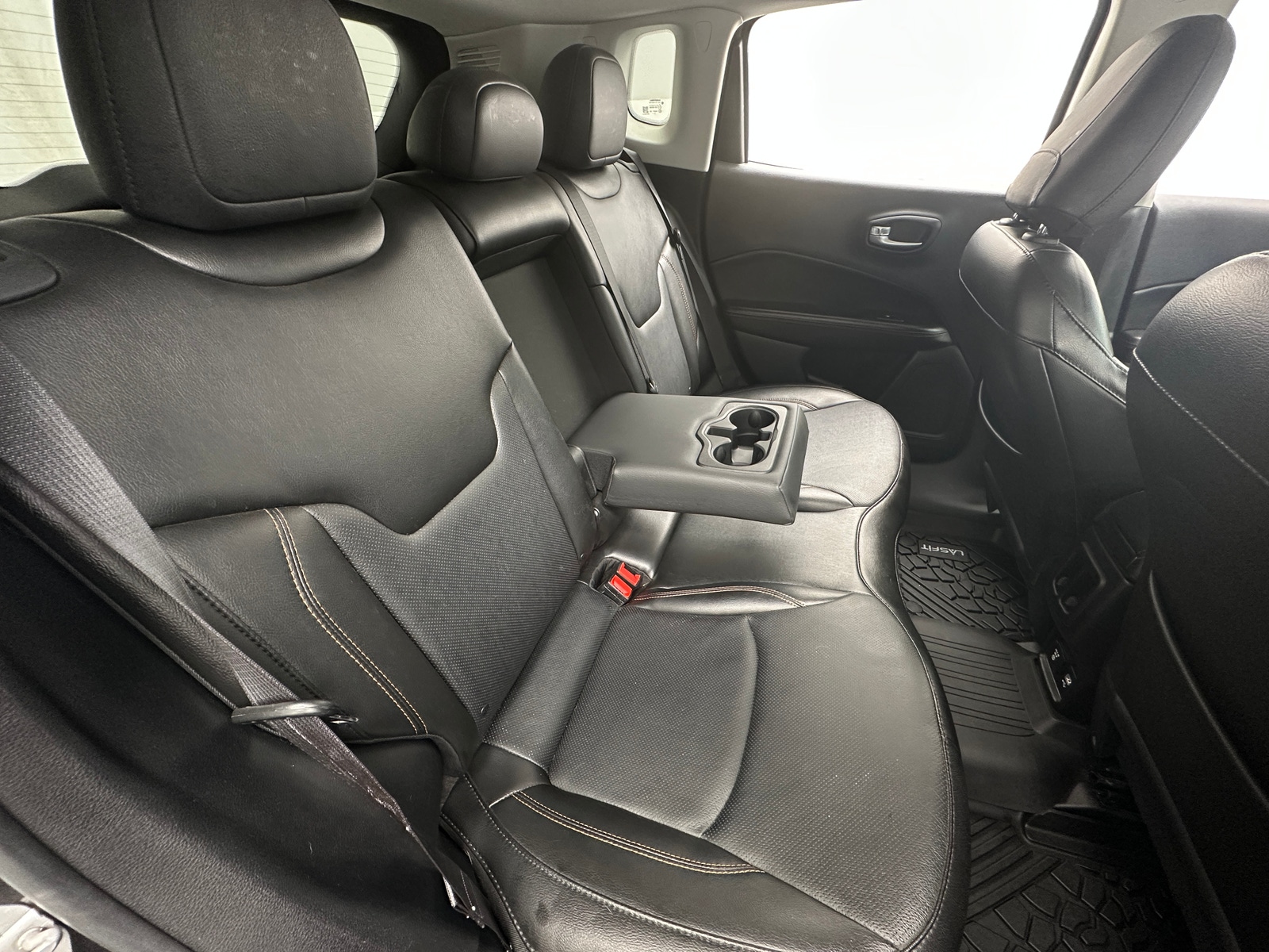 Thumbnail: 2020 Jeep Compass - 5