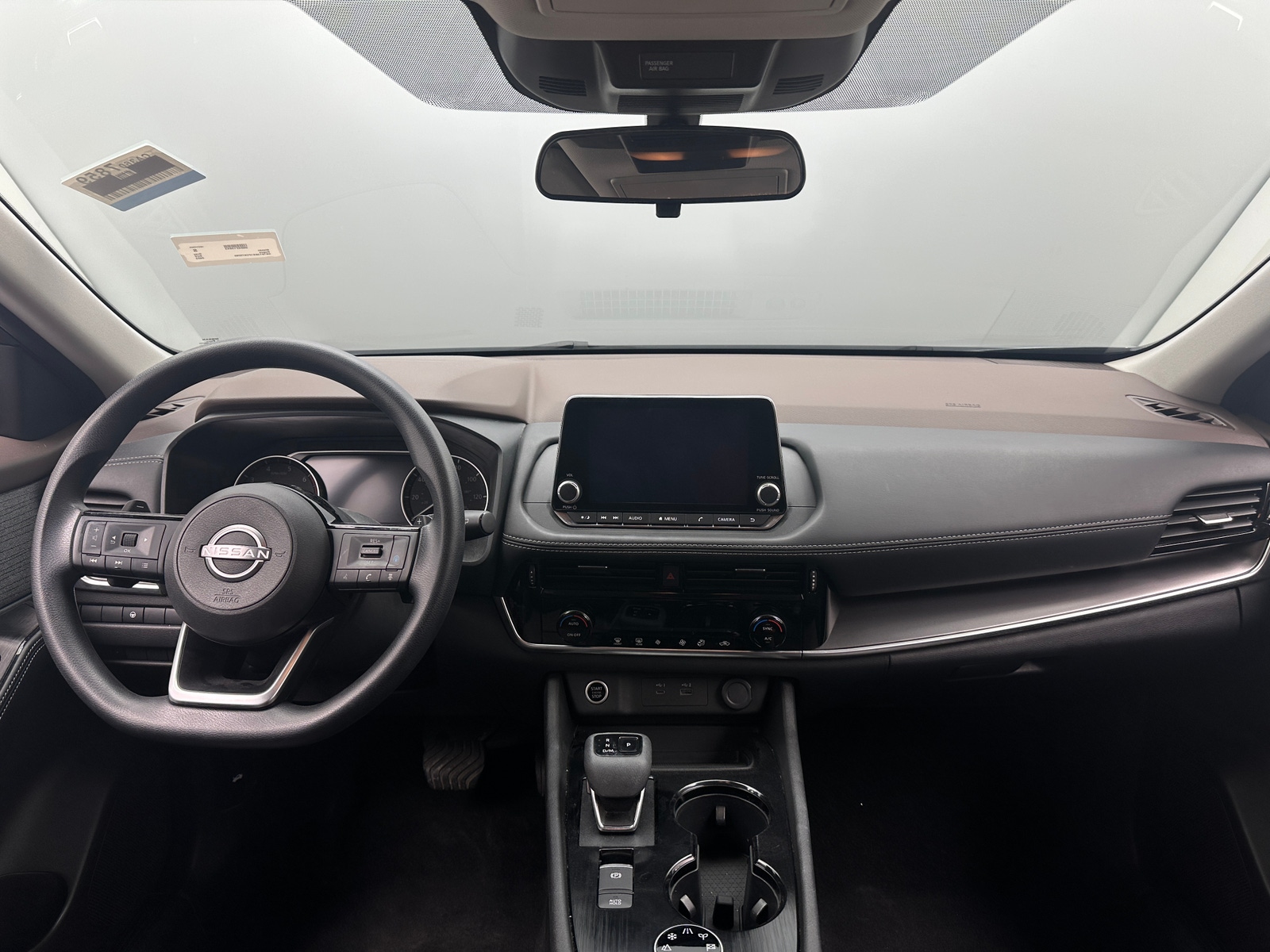 Thumbnail: 2023 Nissan Rogue - 3