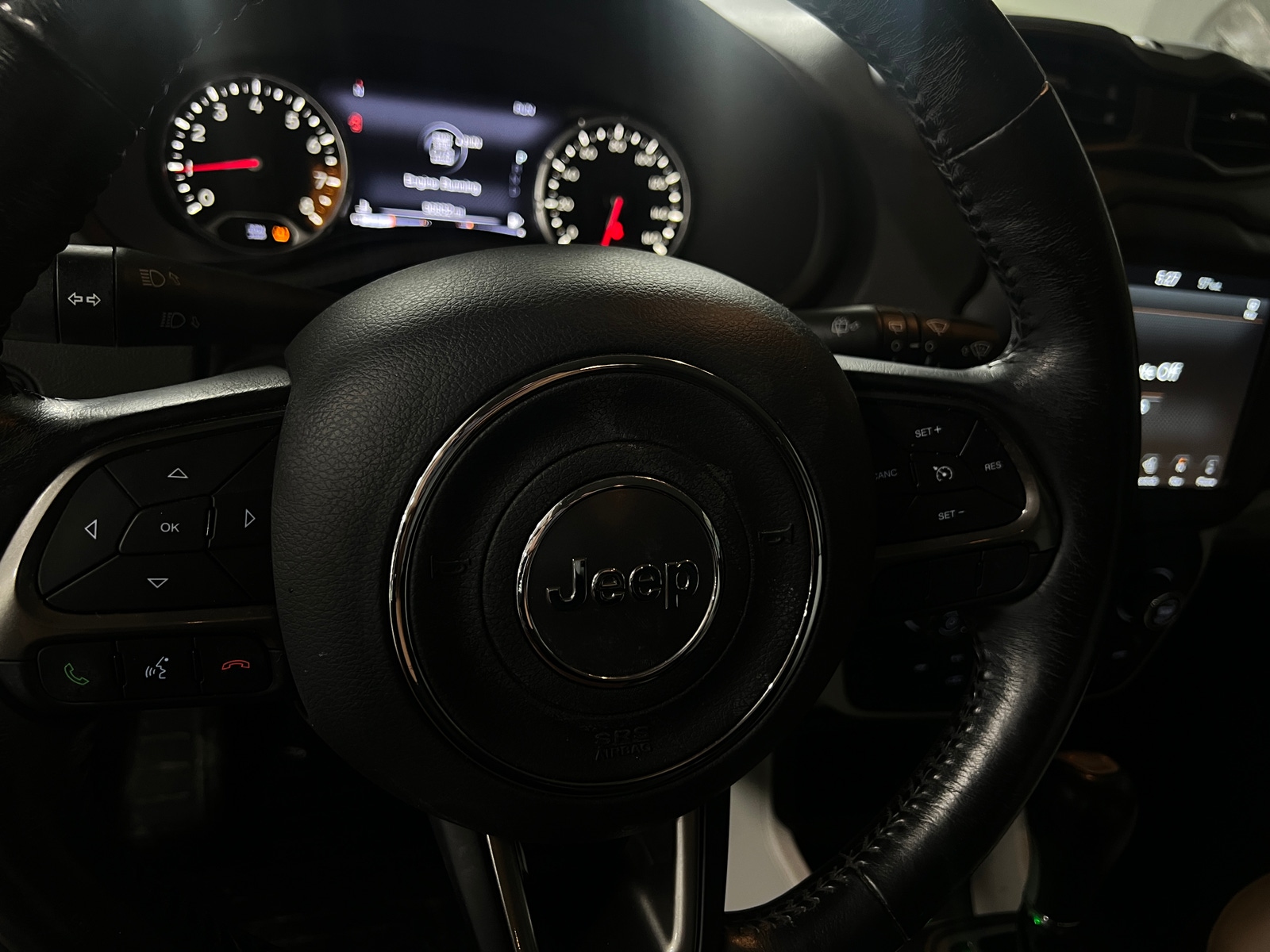 Thumbnail: 2018 Jeep Renegade - 4