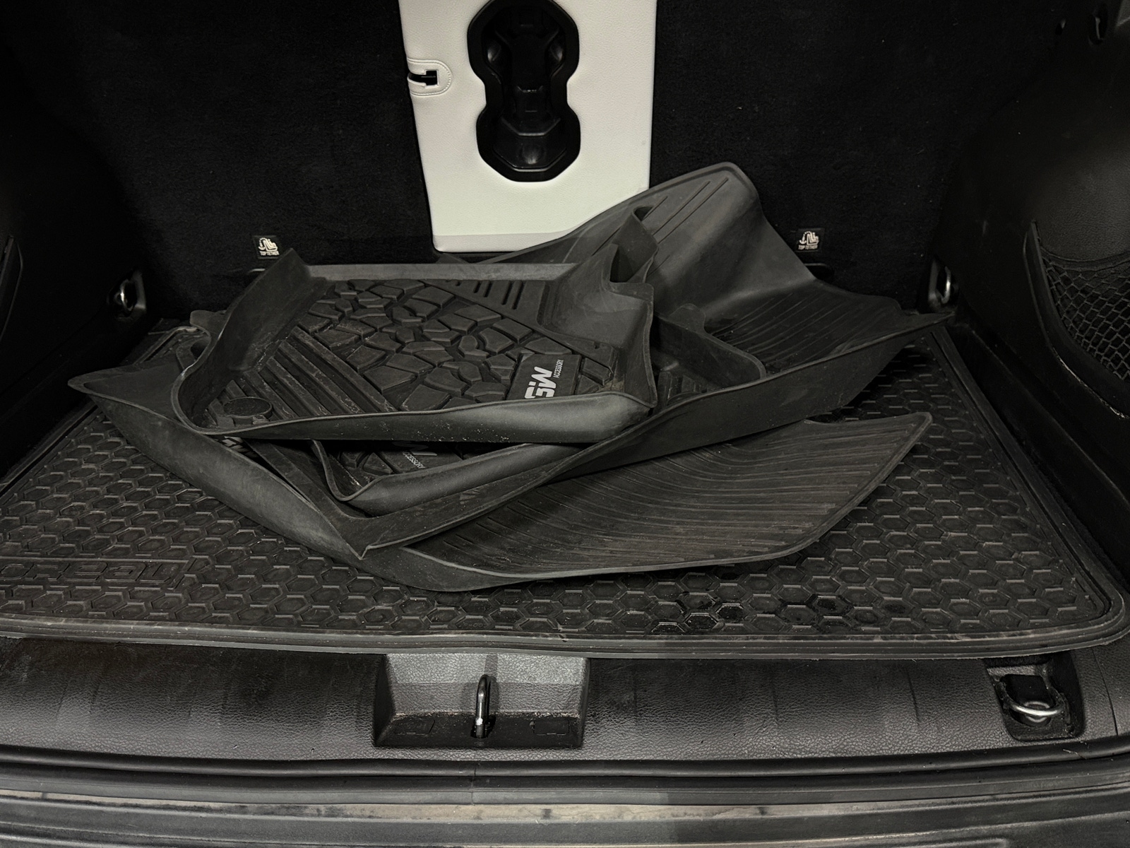 Thumbnail: 2018 Jeep Renegade - 6