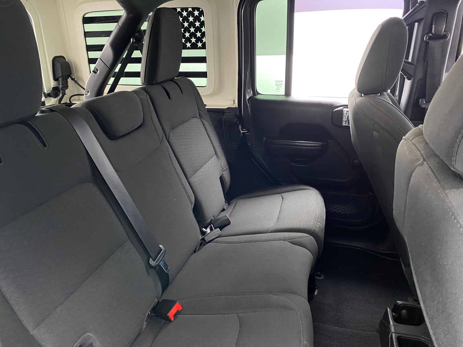 Thumbnail: 2020 Jeep Wrangler - 6