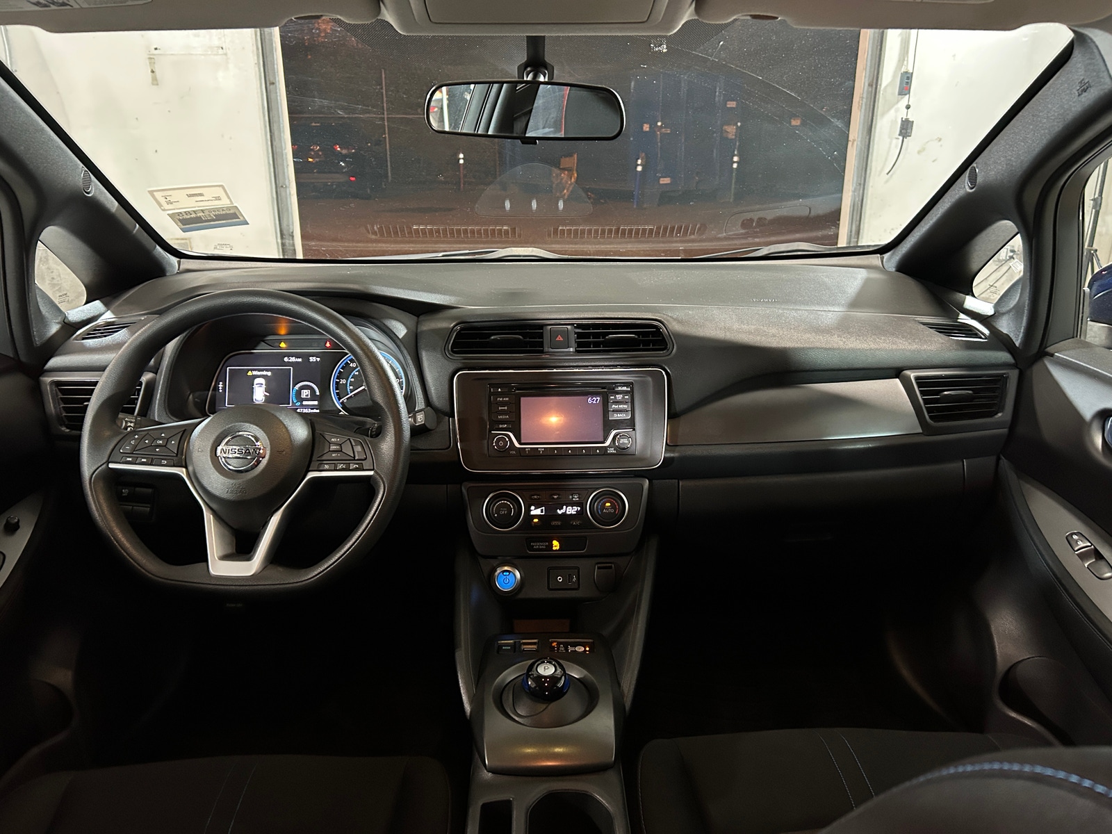 Thumbnail: 2018 Nissan Leaf - 3