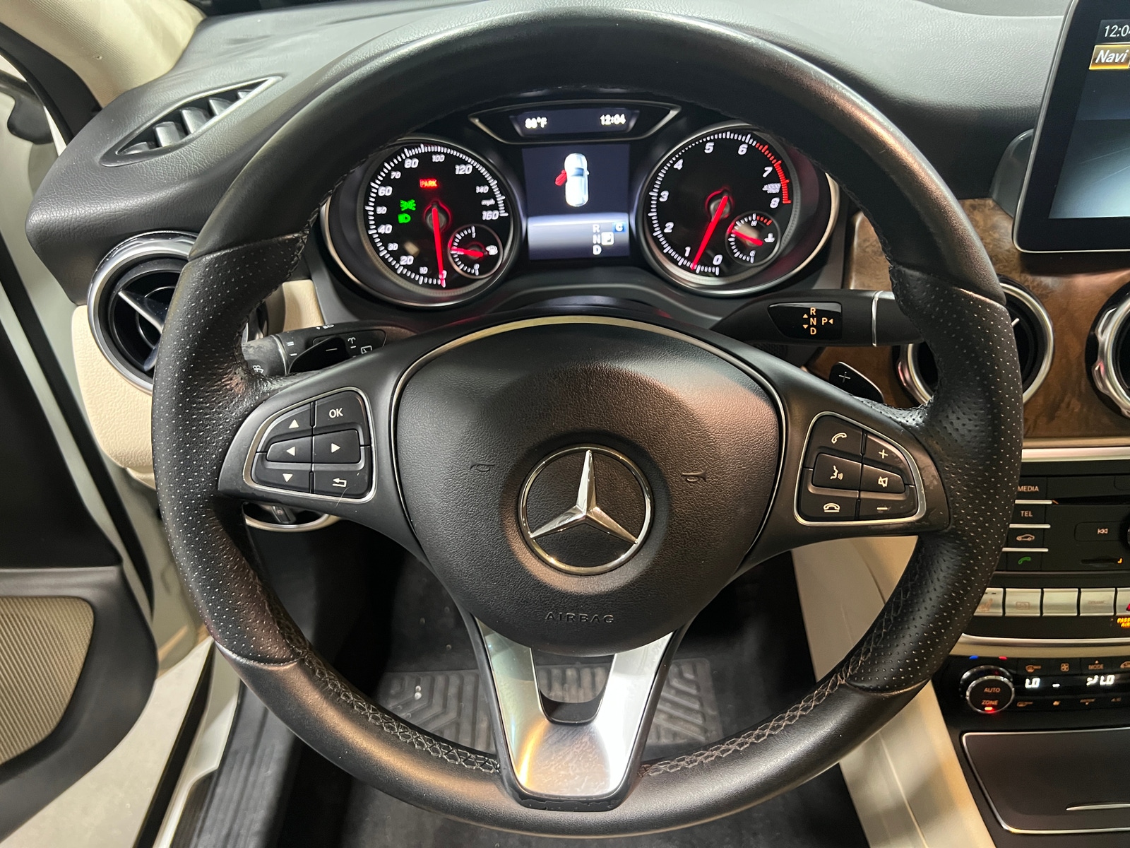 Thumbnail: 2018 Mercedes-Benz GLA - 4