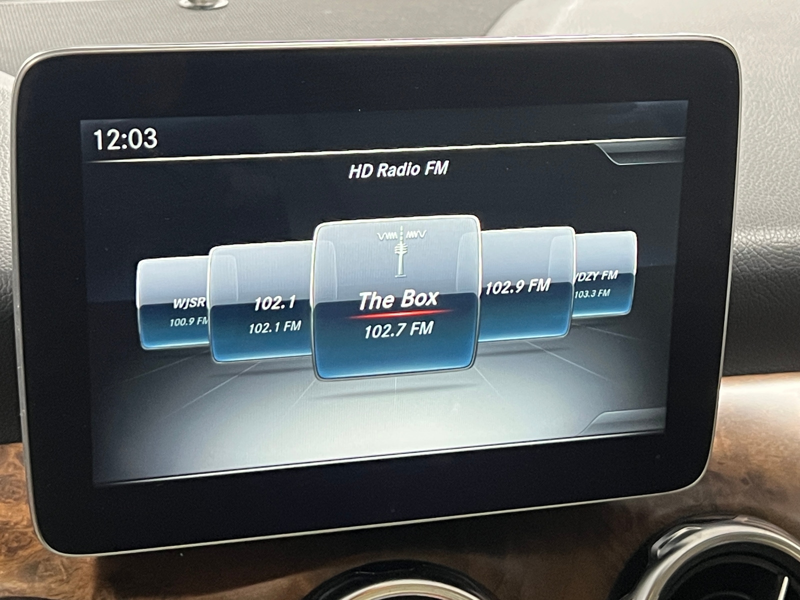 Thumbnail: 2018 Mercedes-Benz GLA - 3