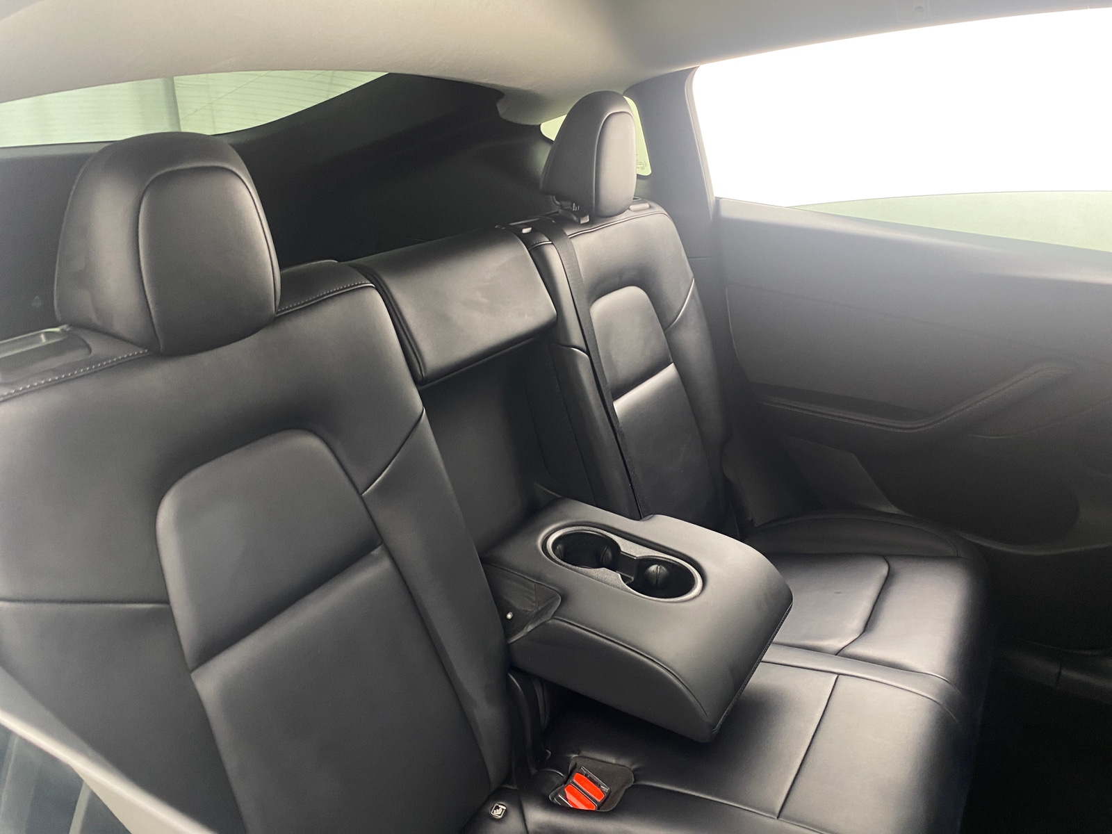 Thumbnail: 2022 Tesla Model Y - 5