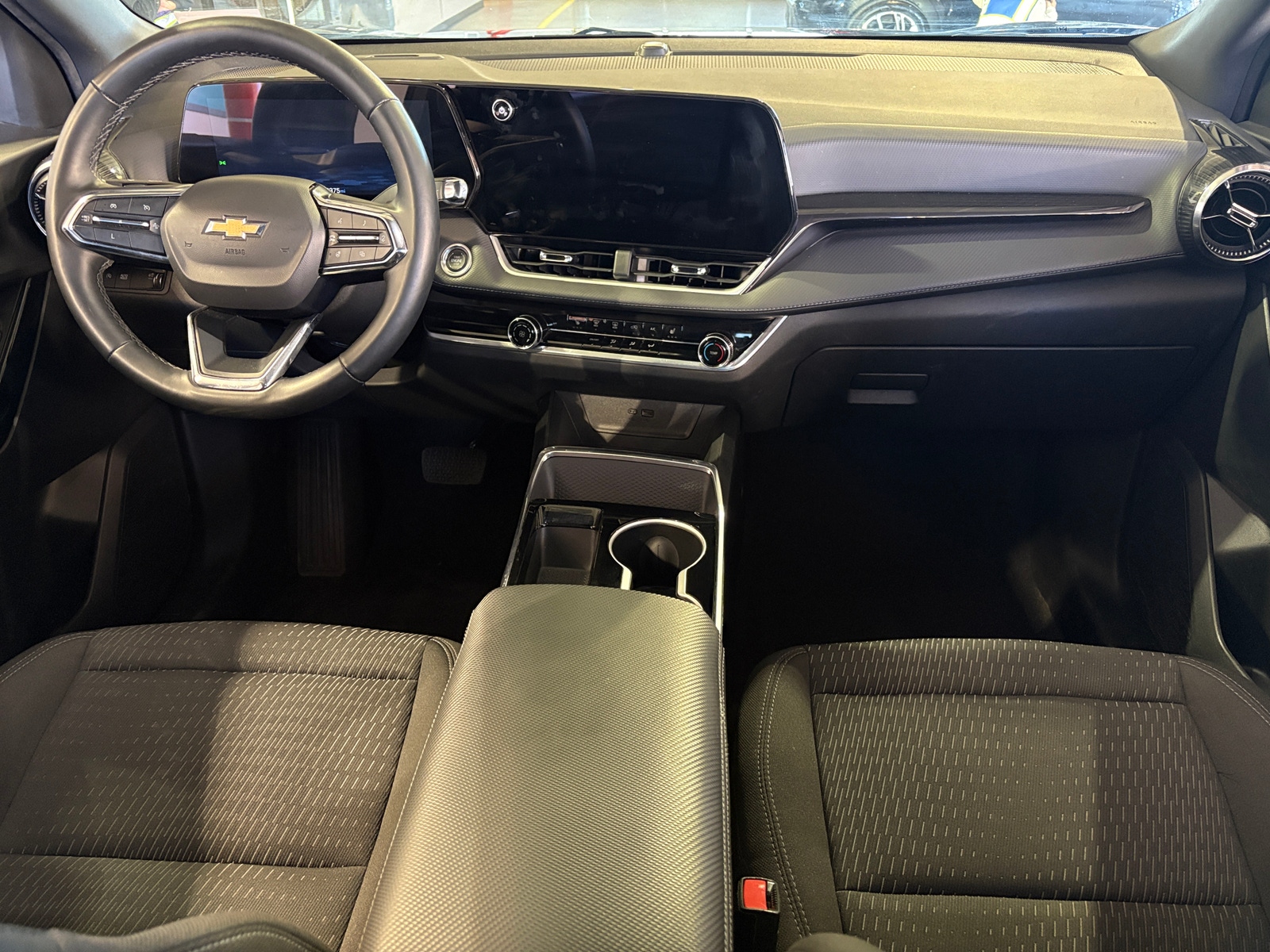 Thumbnail: 2025 Chevrolet Equinox - 3