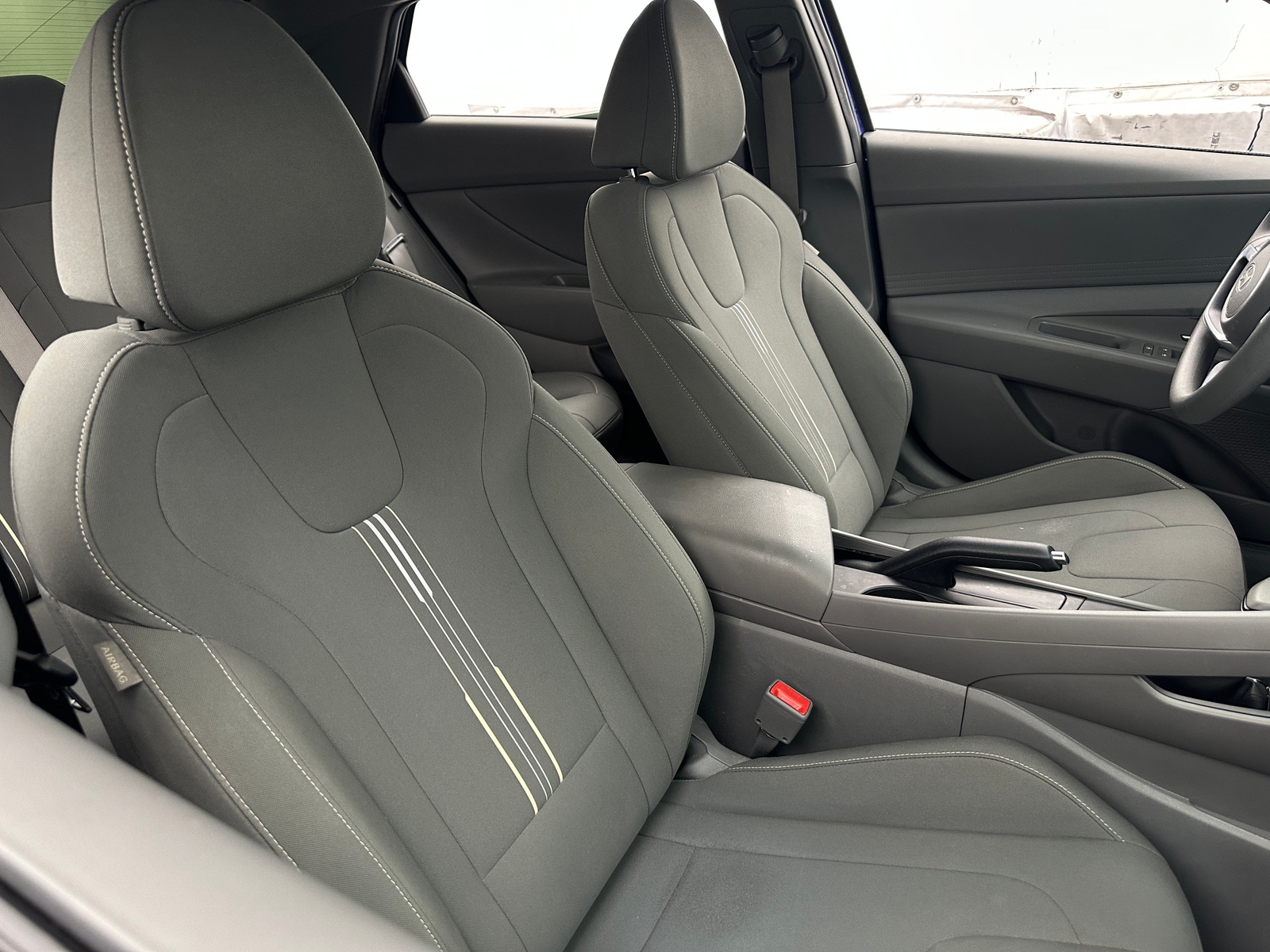 Thumbnail: 2024 Hyundai Elantra - 2