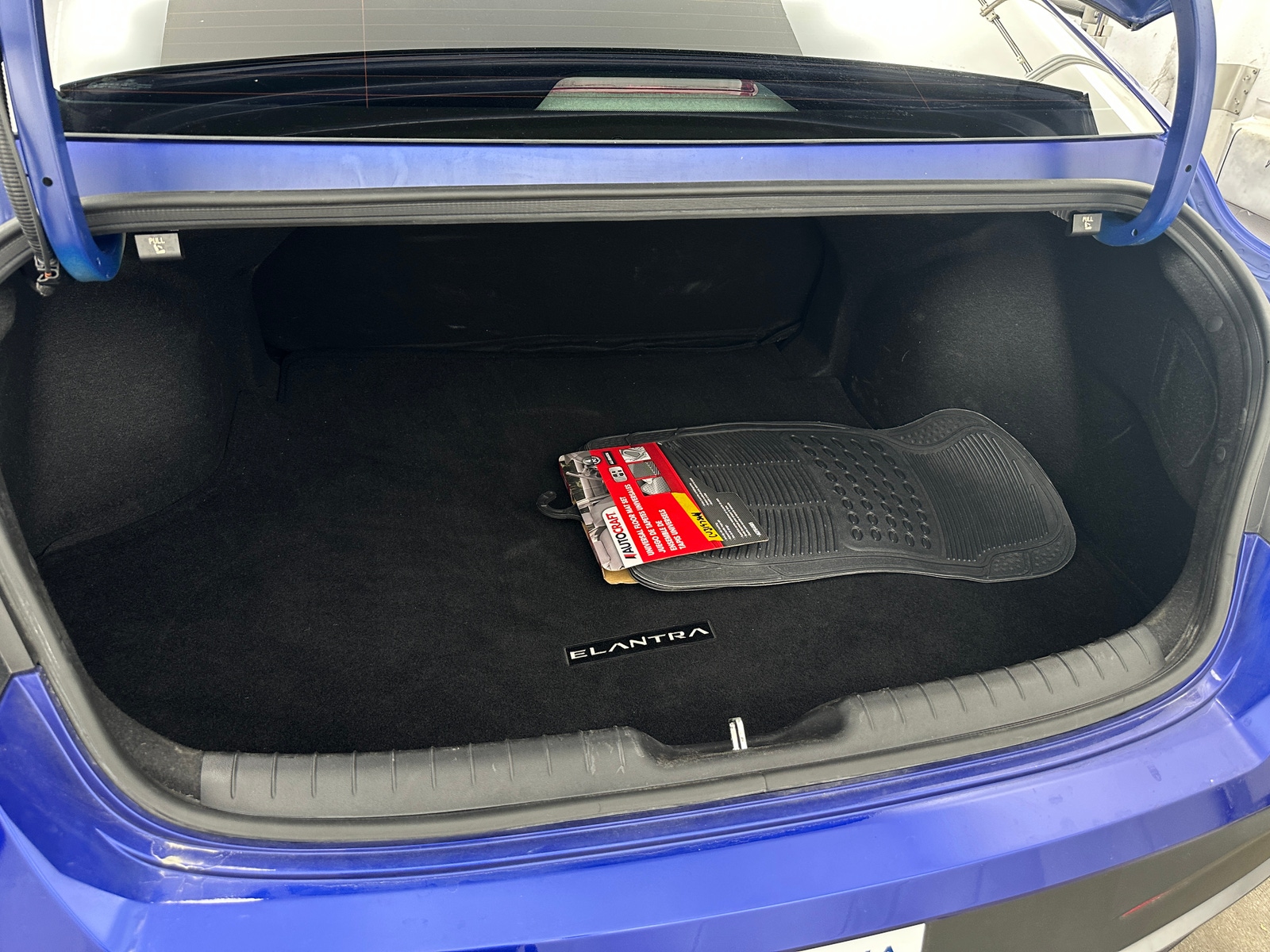 Thumbnail: 2024 Hyundai Elantra - 7