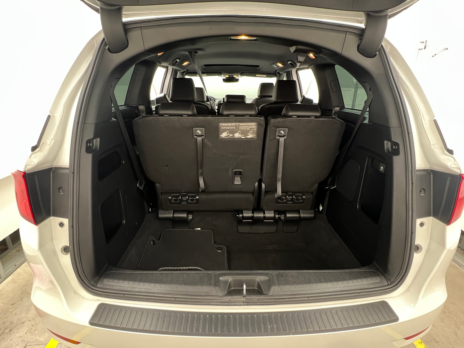 Thumbnail: 2024 Honda Odyssey - 6