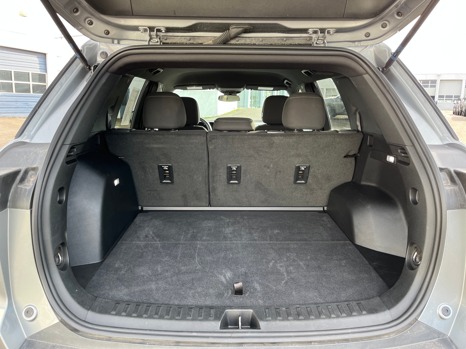 Thumbnail: 2025 Chevrolet Equinox - 6