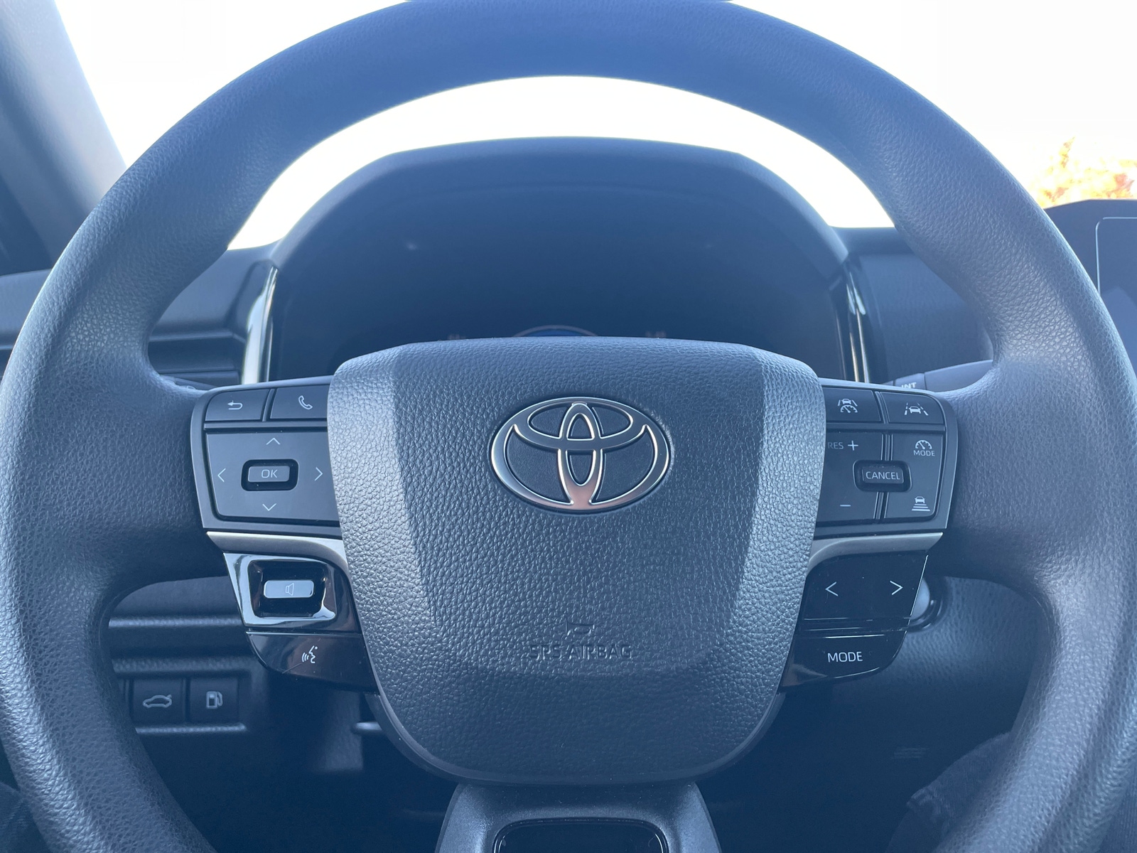 Thumbnail: 2025 Toyota Camry - 5