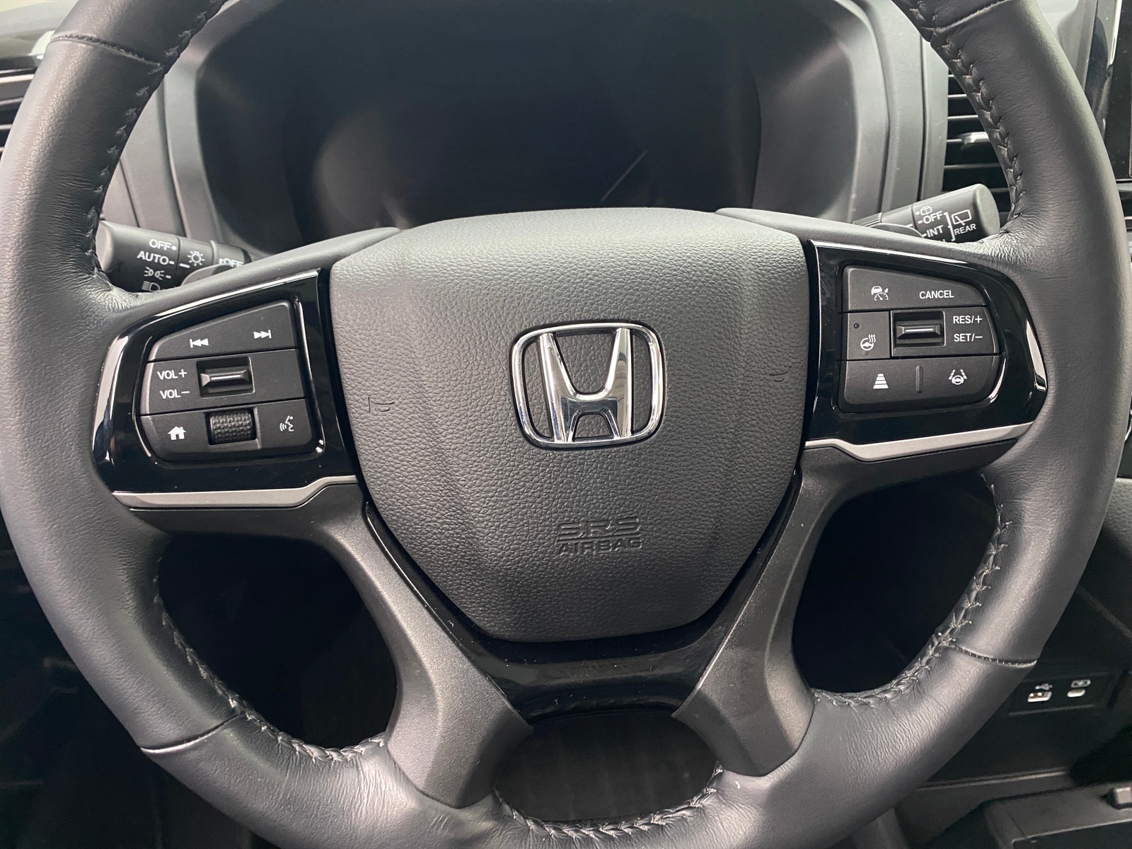 Thumbnail: 2025 Honda Odyssey - 4