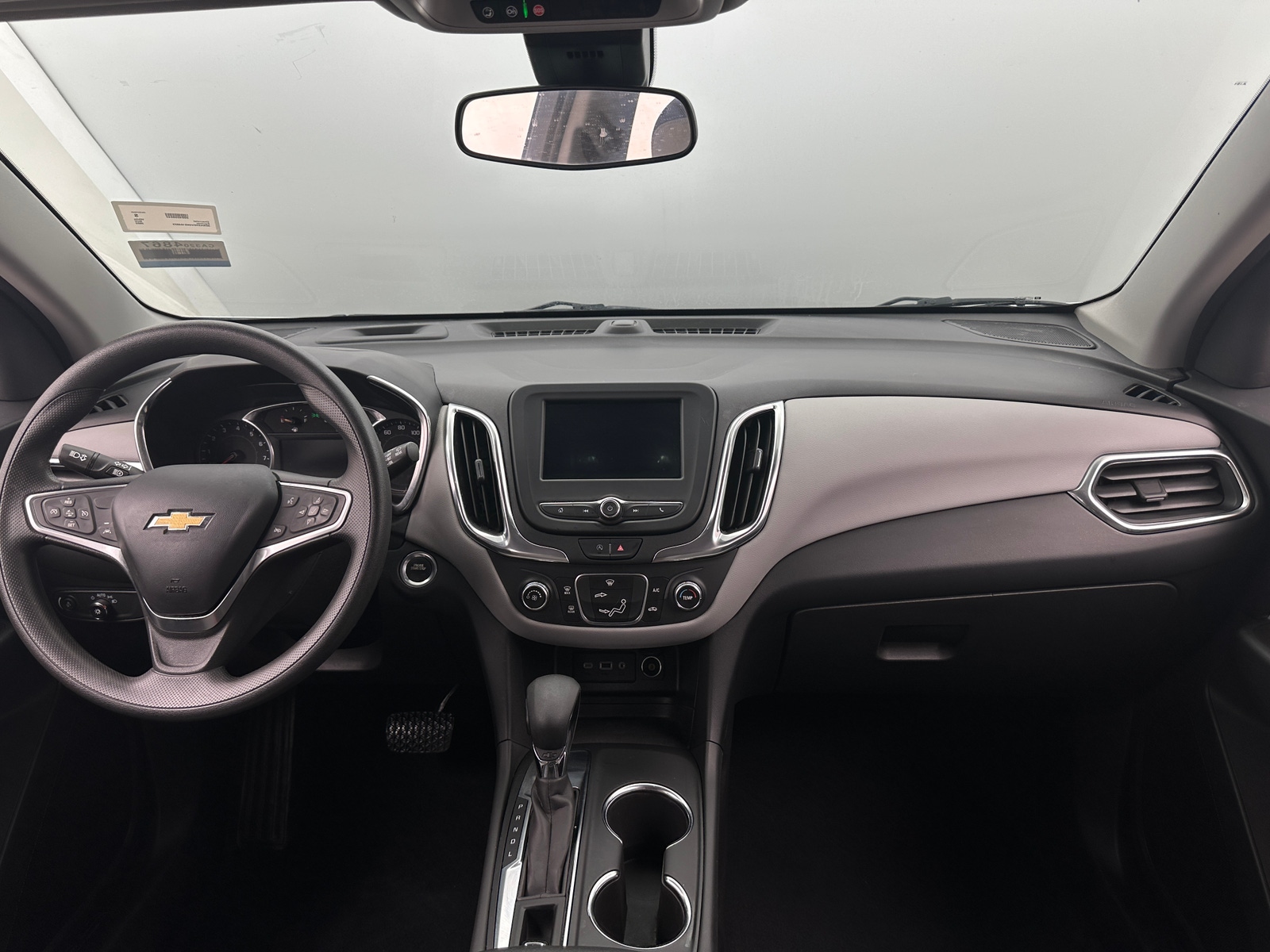 Thumbnail: 2022 Chevrolet Equinox - 3