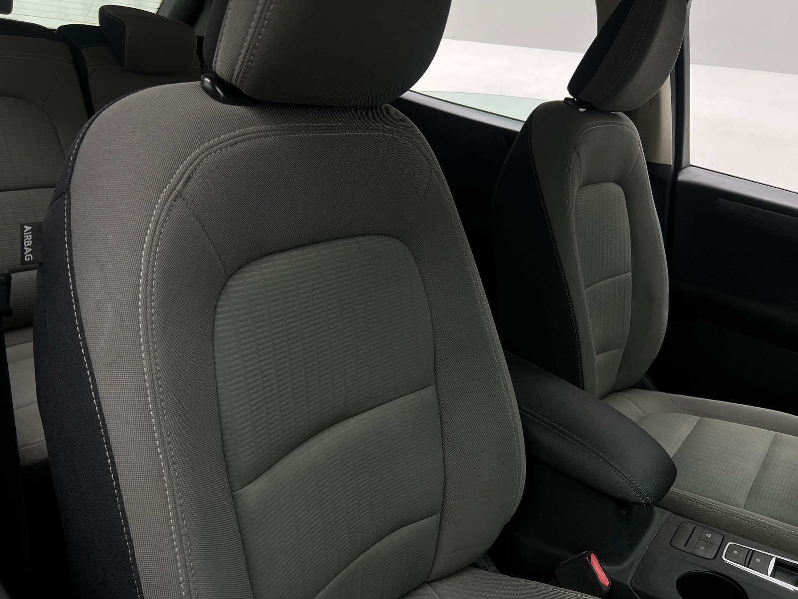 Thumbnail: 2020 Ford Escape - 2