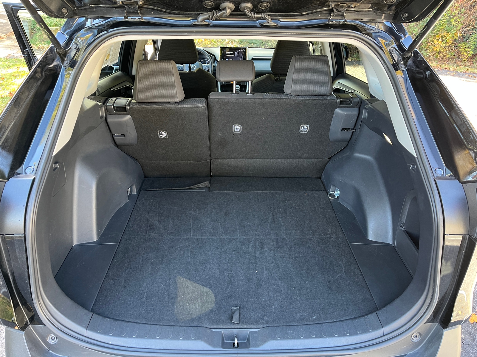 Thumbnail: 2025 Toyota RAV4 - 5