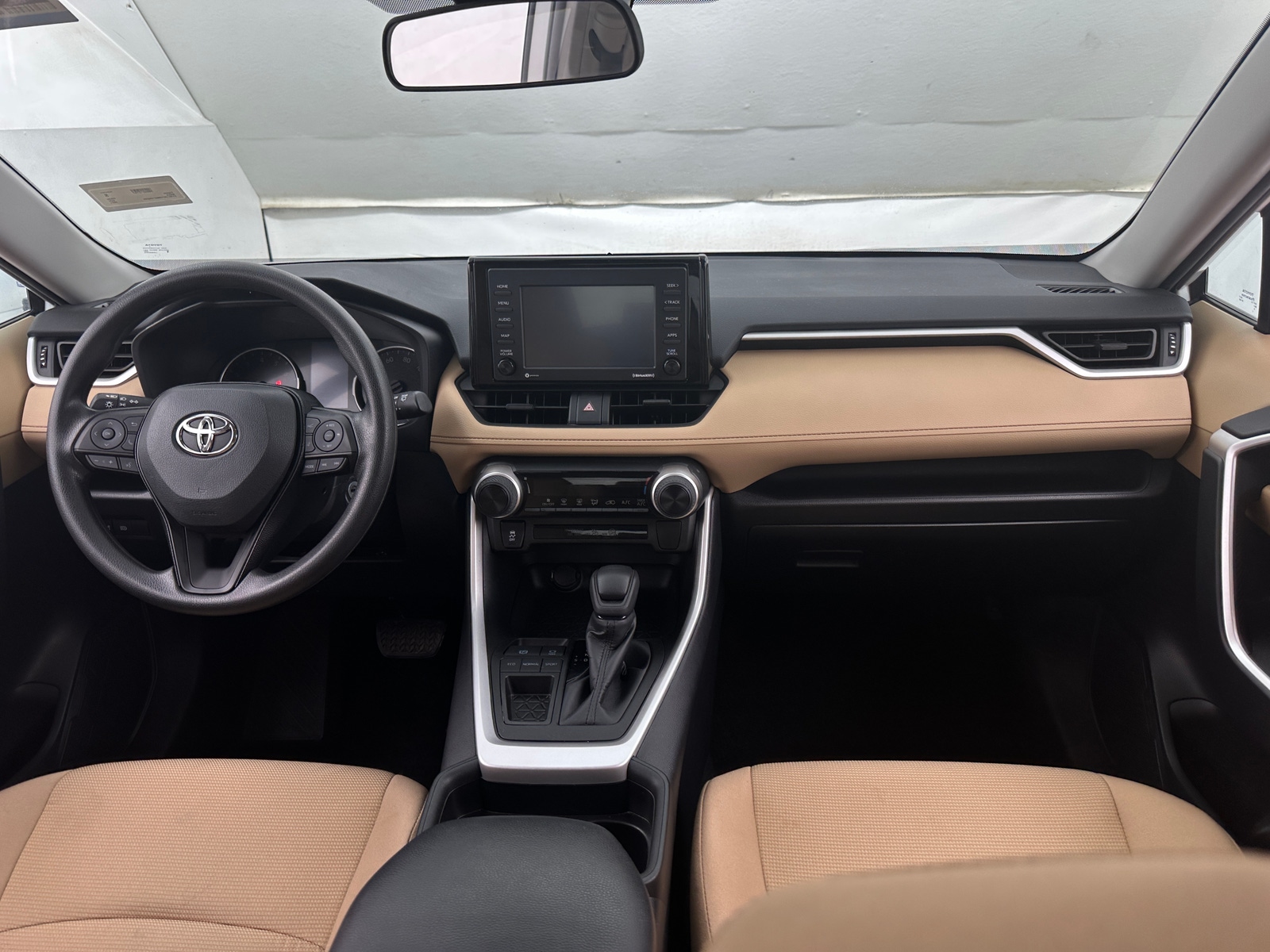 Thumbnail: 2021 Toyota RAV4 - 3