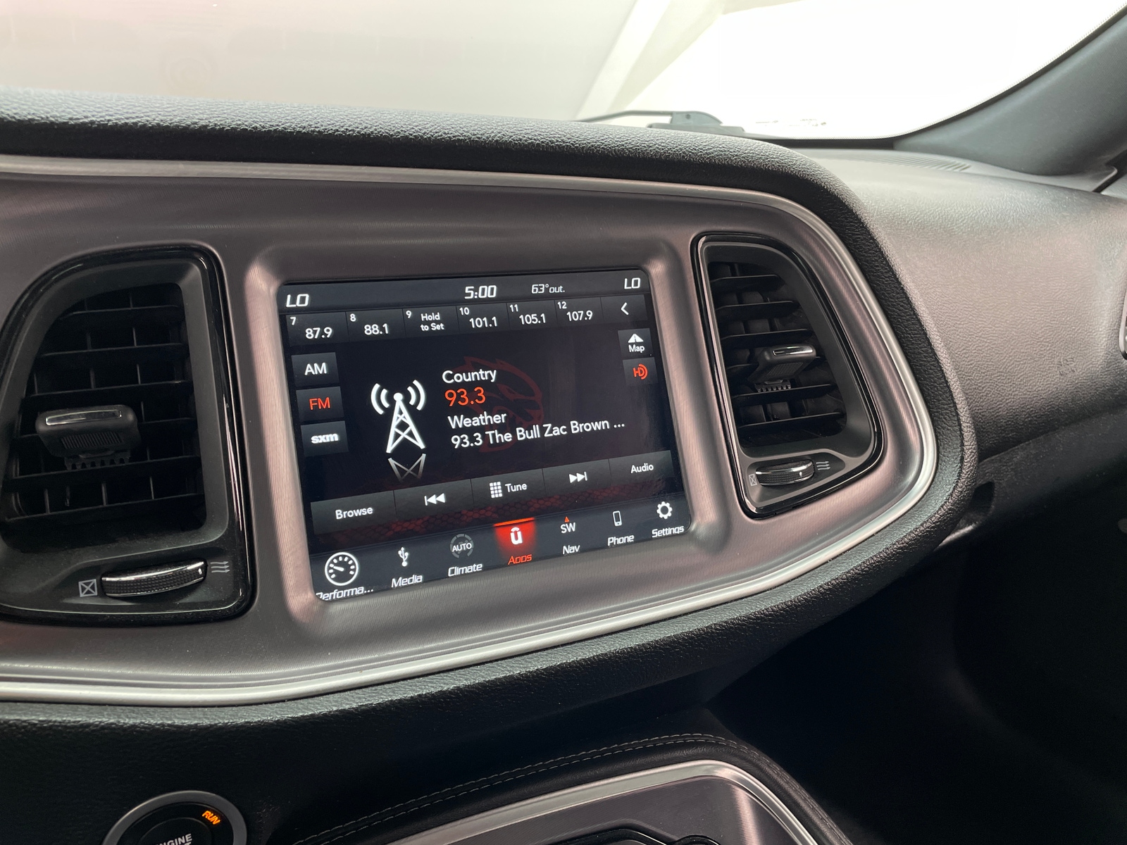 Thumbnail: 2019 Dodge Challenger - 3