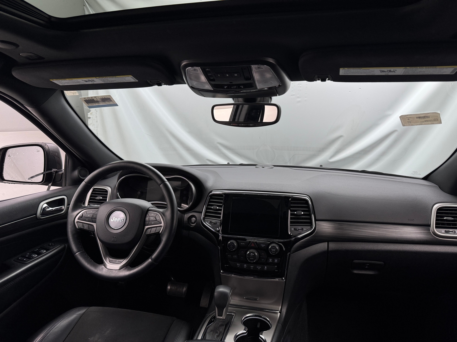 Thumbnail: 2019 Jeep Grand Cherokee - 3