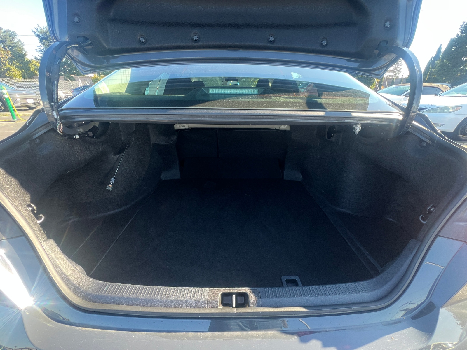 Thumbnail: 2025 Toyota Camry - 6