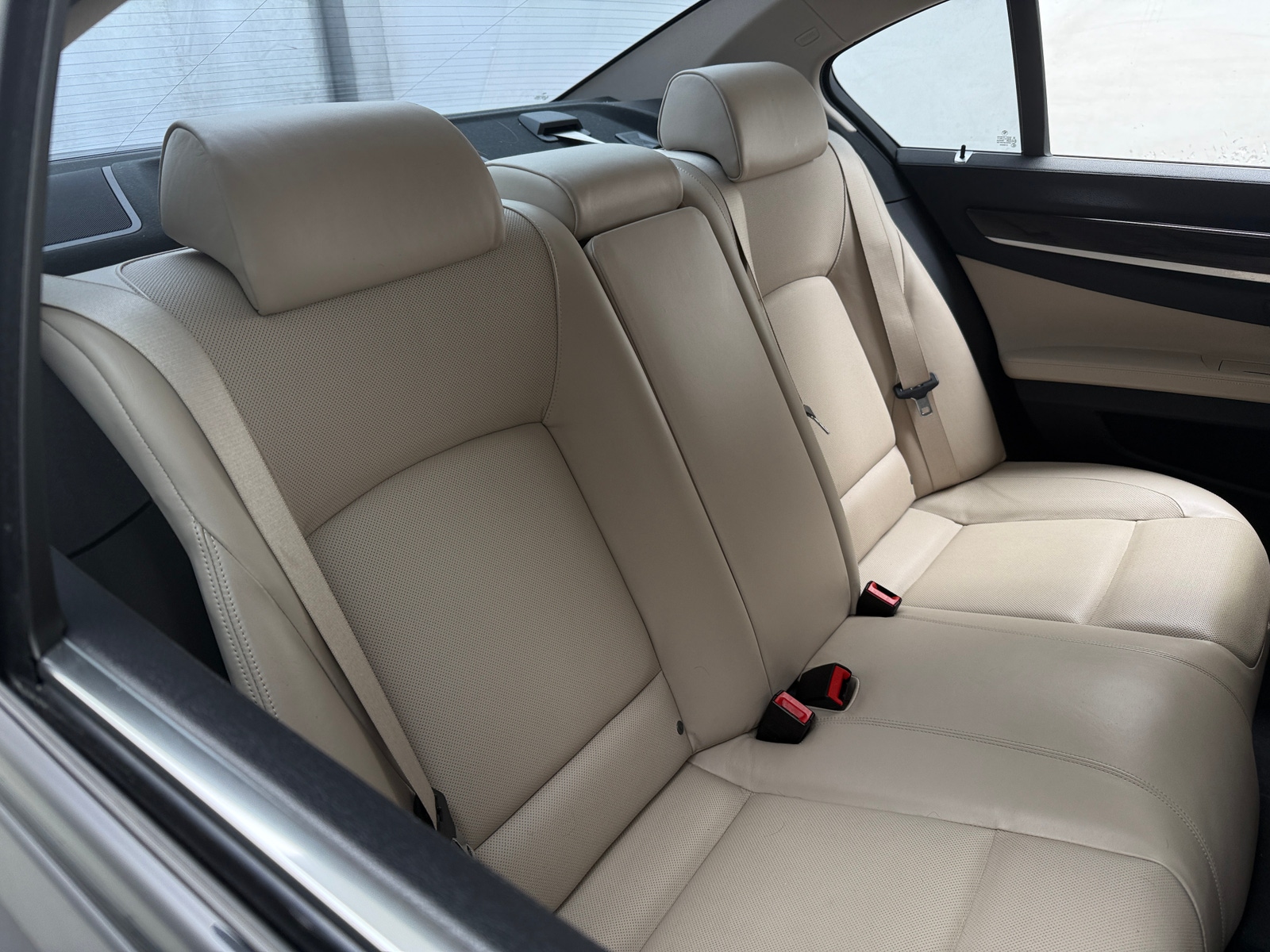 Thumbnail: 2012 BMW 7 Series - 5