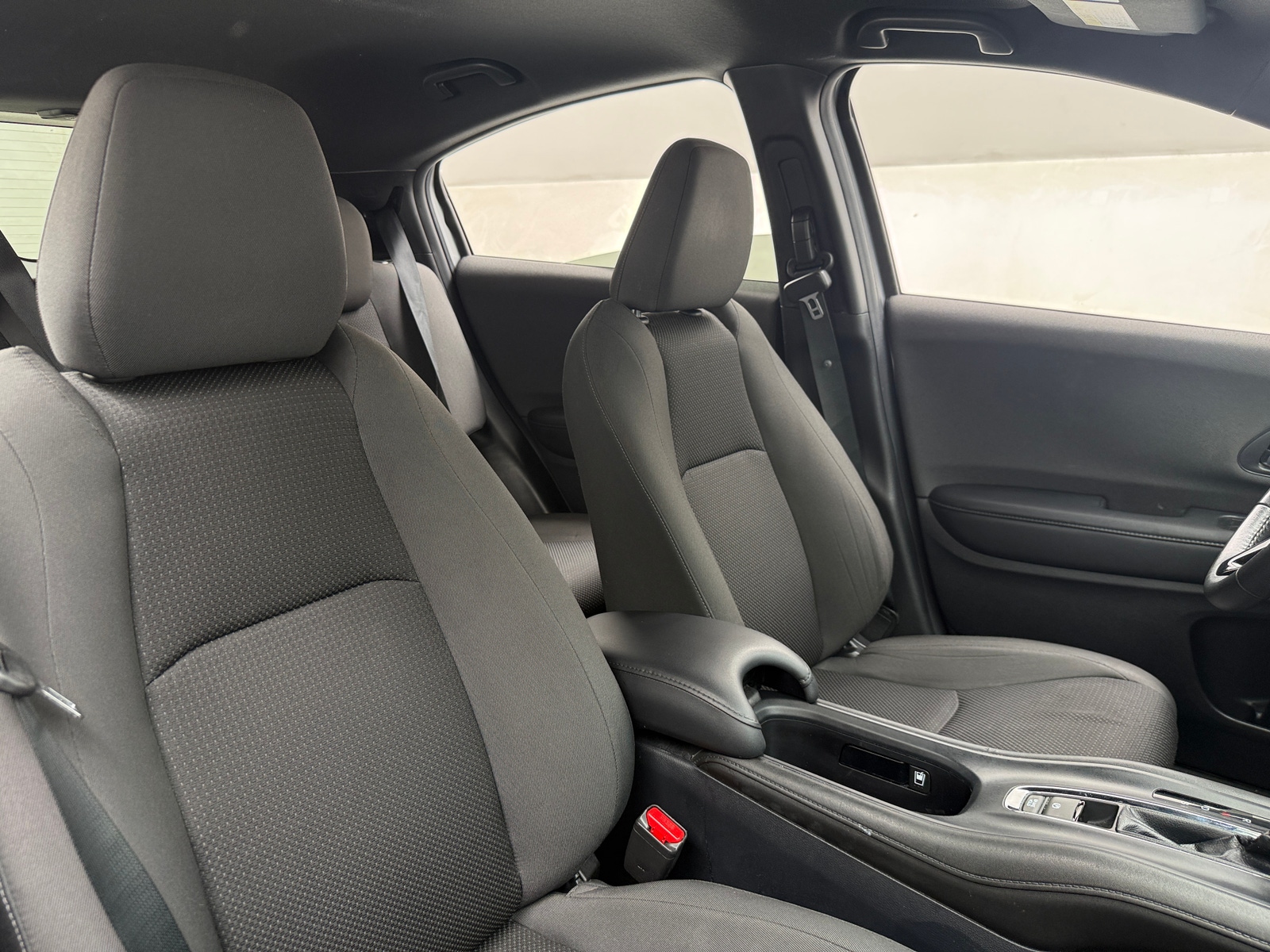 Thumbnail: 2022 Honda HR-V - 2