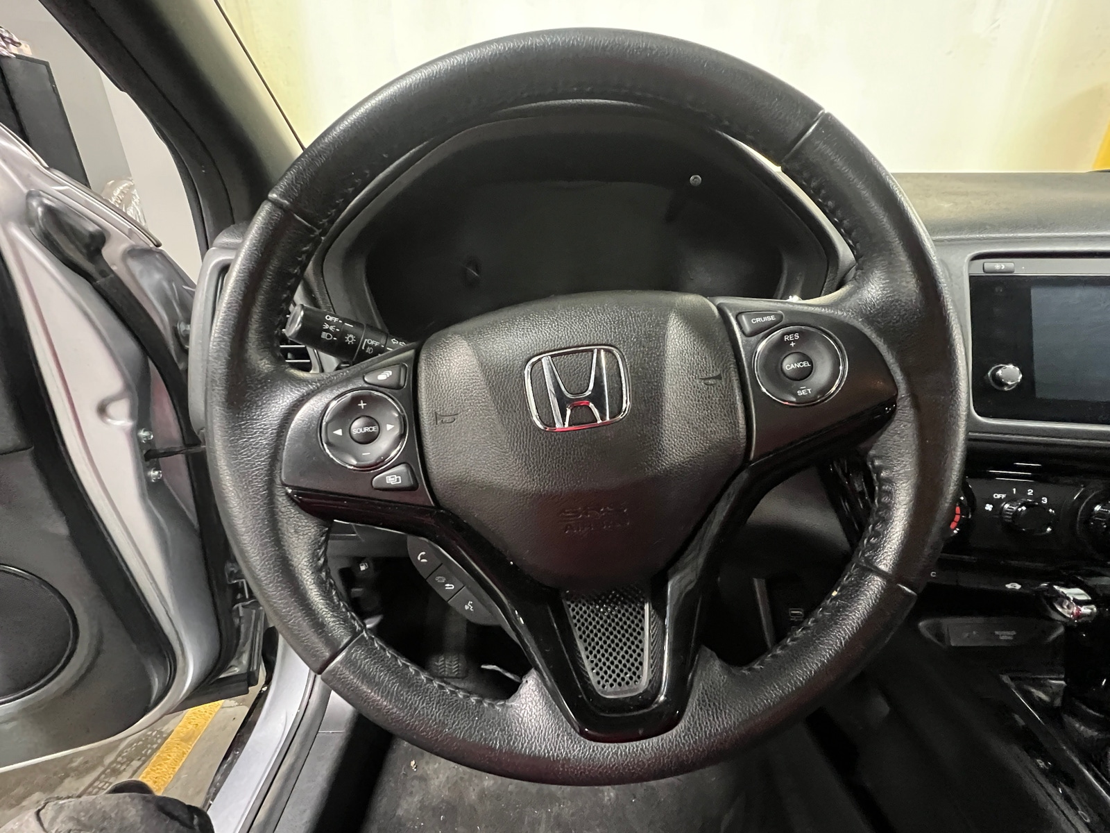 Thumbnail: 2022 Honda HR-V - 5