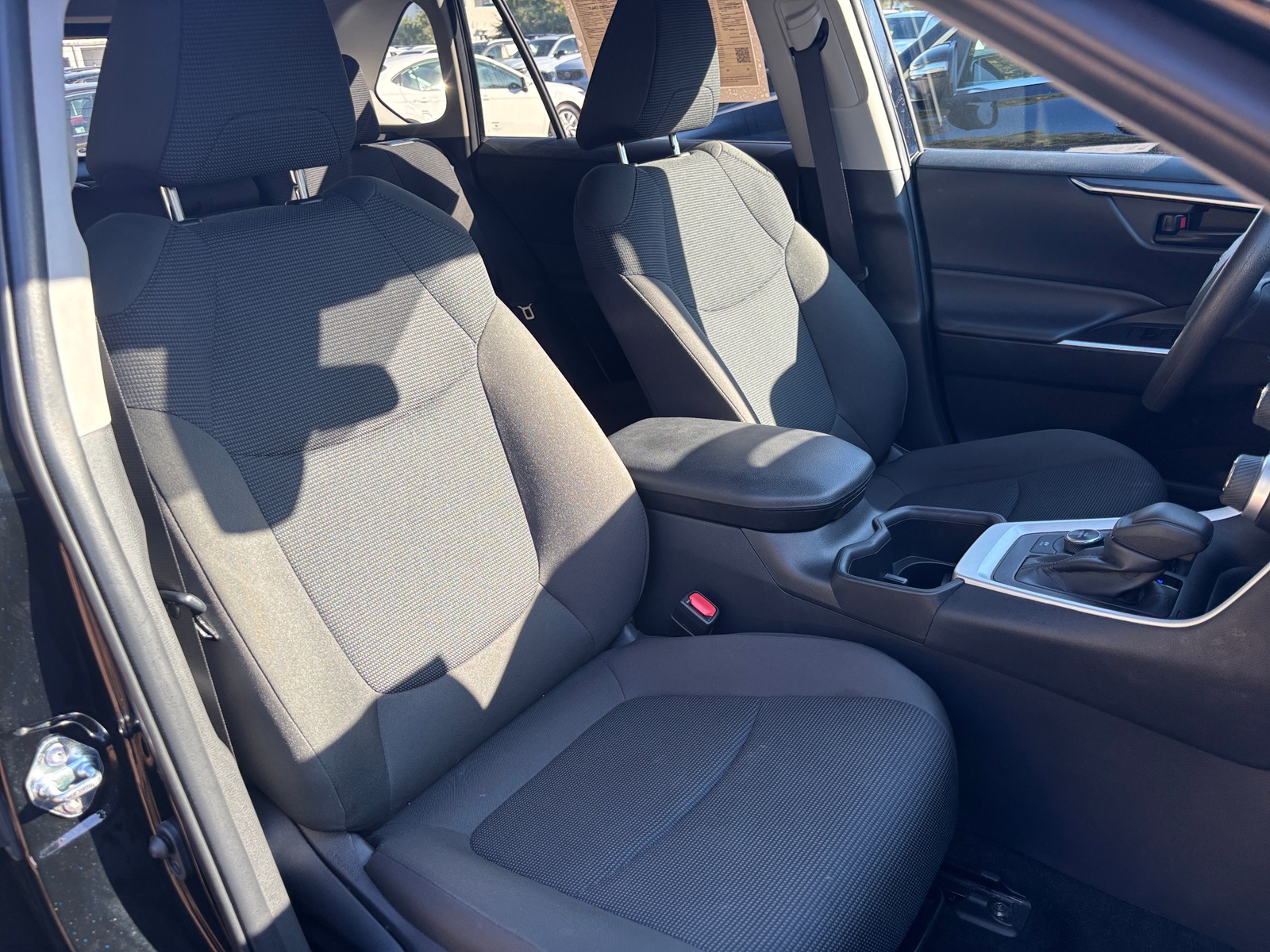 Thumbnail: 2025 Toyota RAV4 - 2