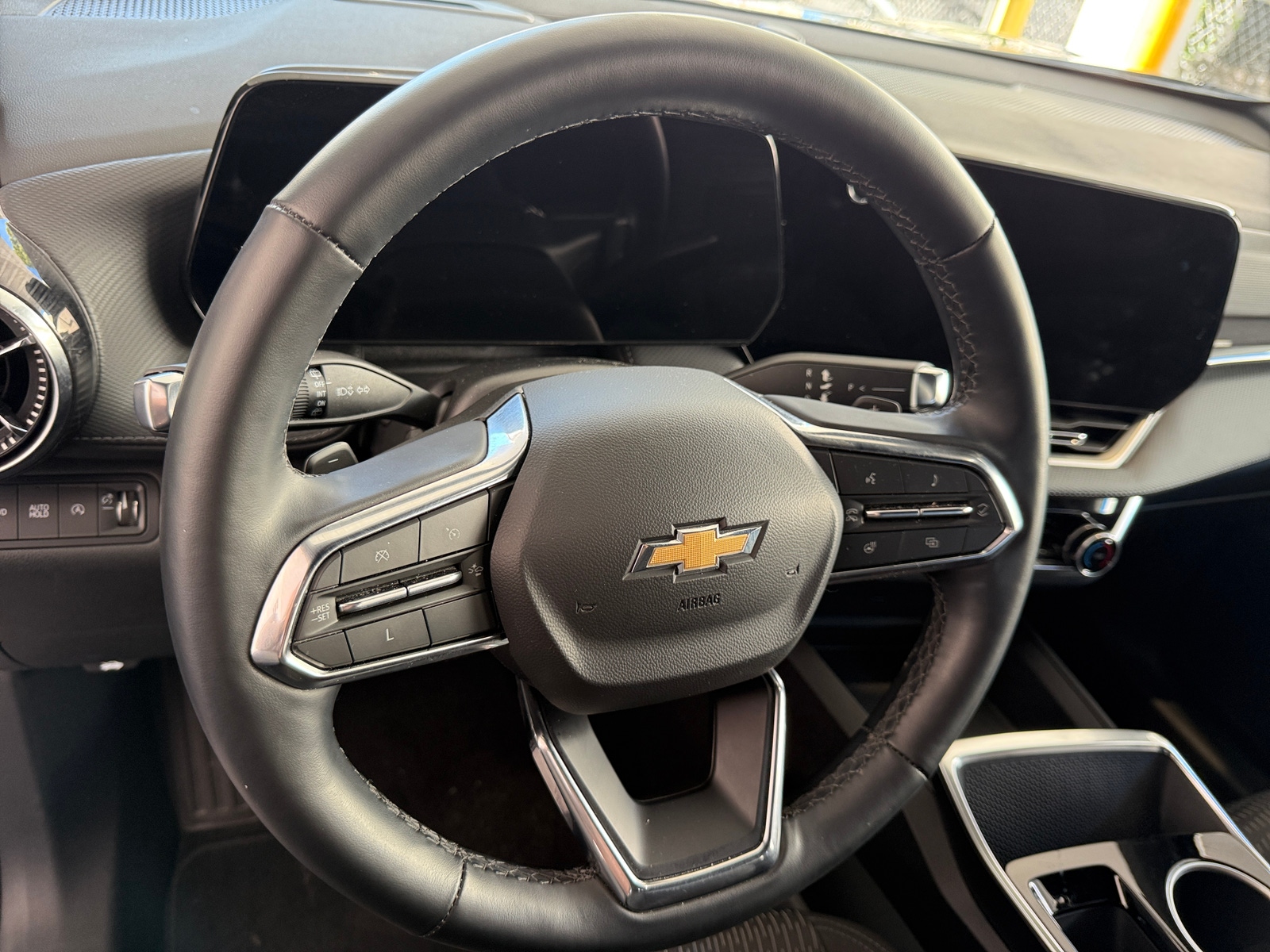 Thumbnail: 2025 Chevrolet Equinox - 5