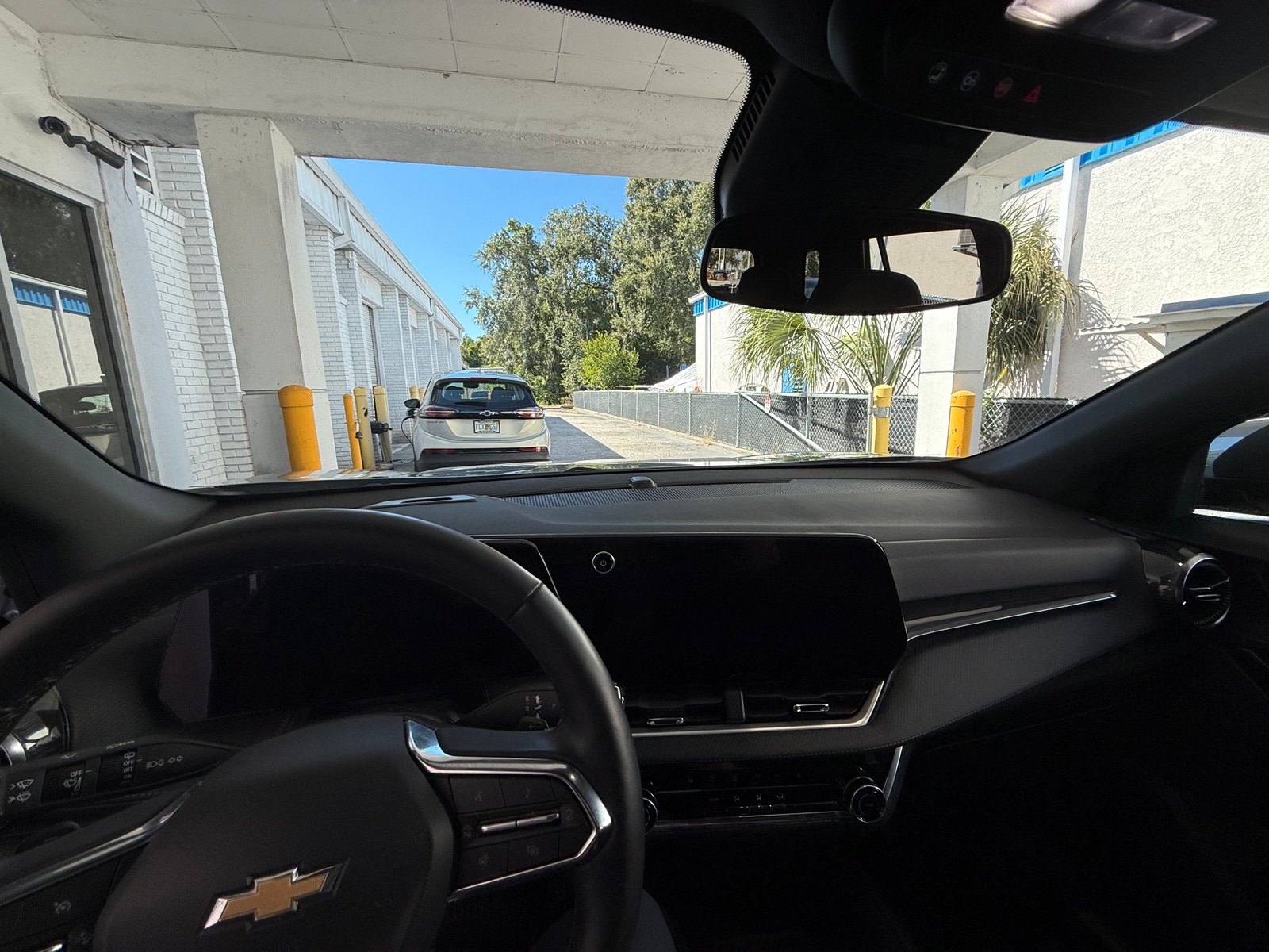 Thumbnail: 2025 Chevrolet Equinox - 3