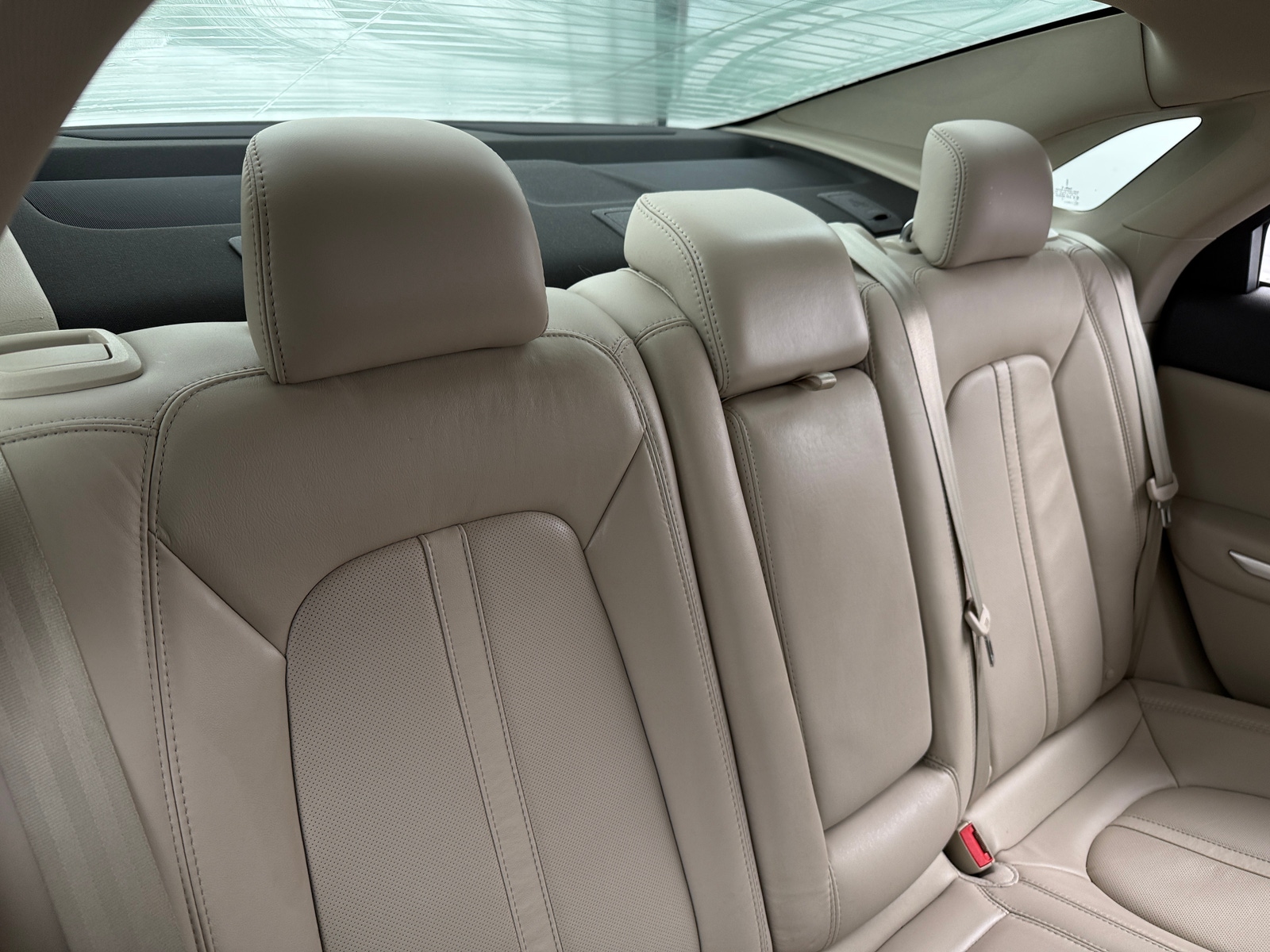 Thumbnail: 2016 Lincoln MKZ - 5