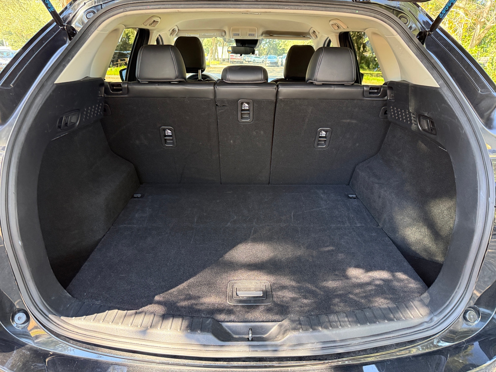 Thumbnail: 2025 Mazda CX-5 - 4