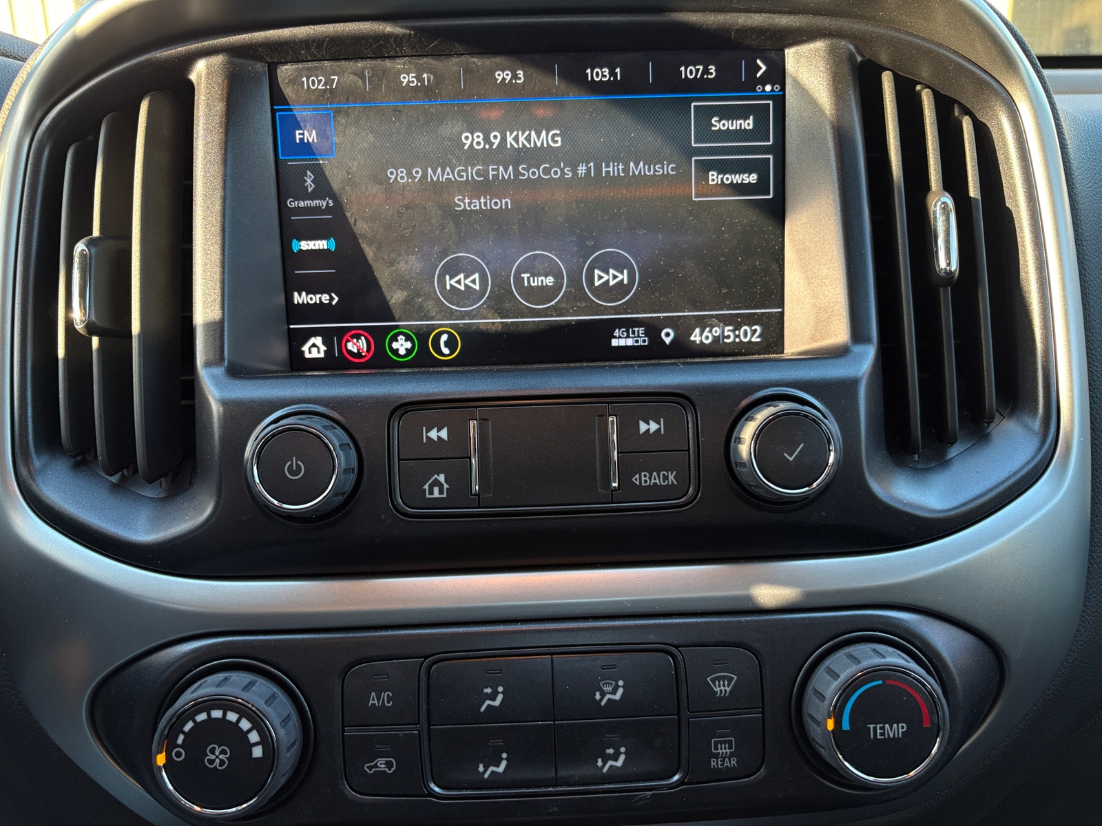 Thumbnail: 2022 Chevrolet Colorado - 4