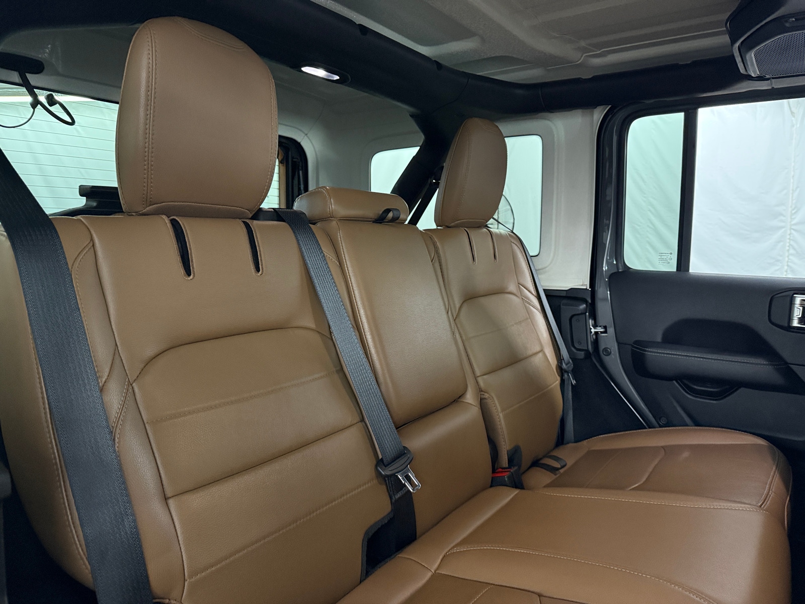 Thumbnail: 2022 Jeep Wrangler - 5