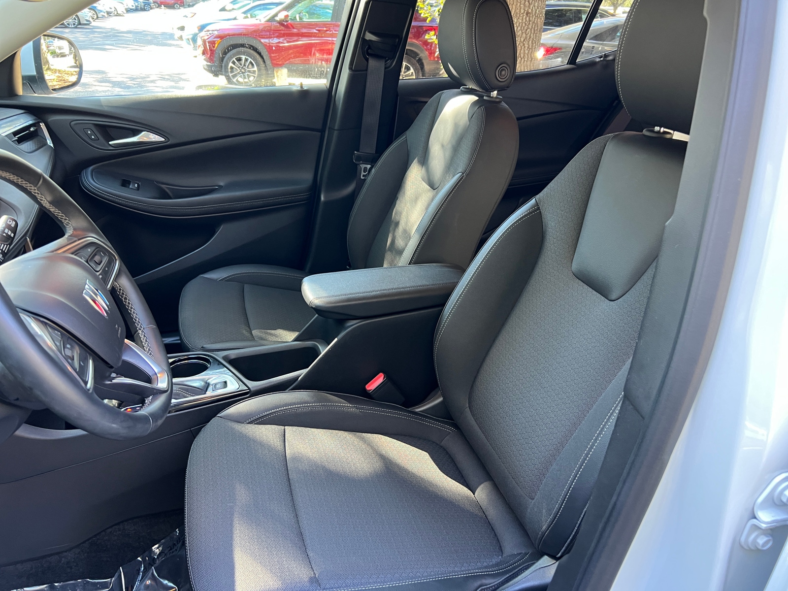 Thumbnail: 2025 Buick Encore GX - 2