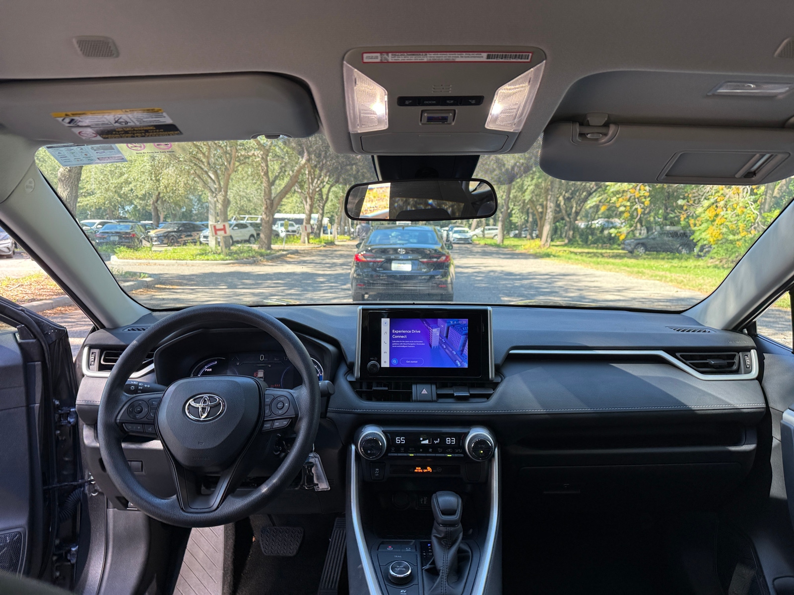 Thumbnail: 2025 Toyota RAV4 - 3