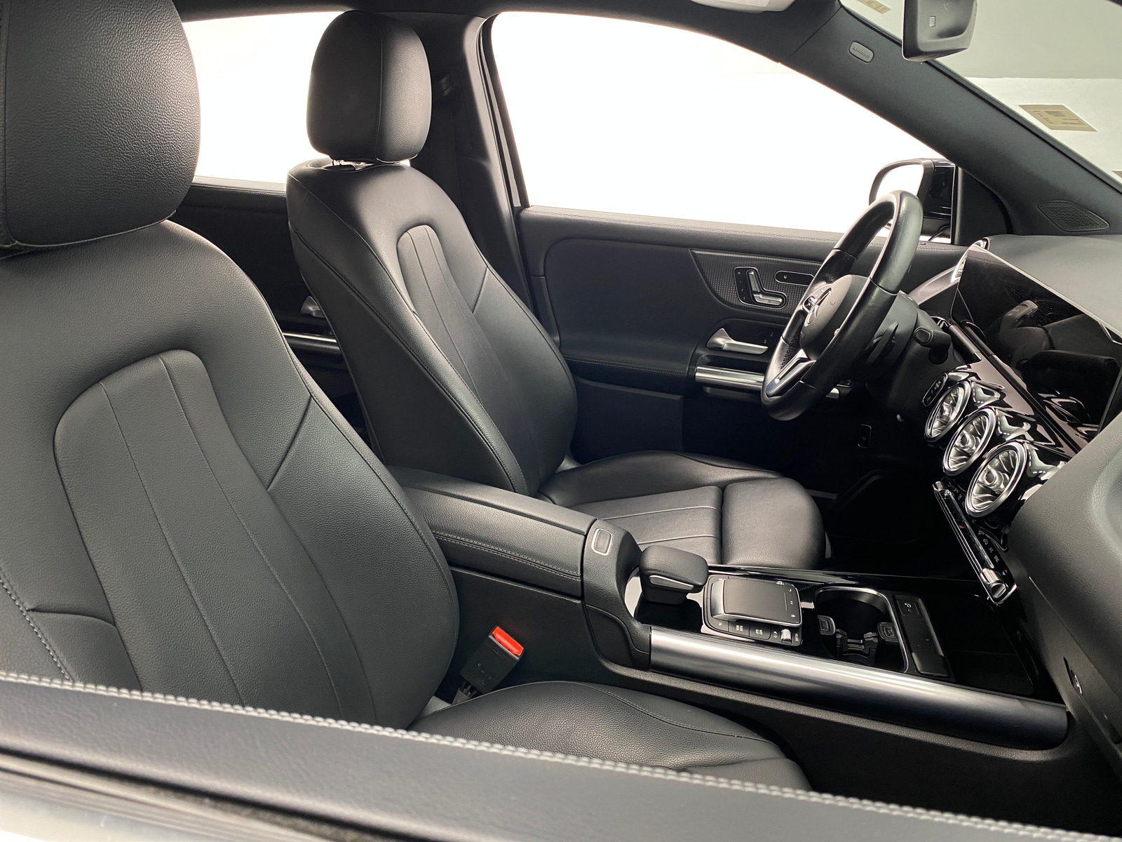 Thumbnail: 2021 Mercedes-Benz GLA - 2