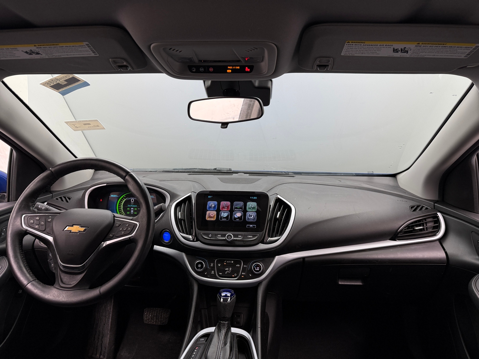 Thumbnail: 2017 Chevrolet Volt - 3