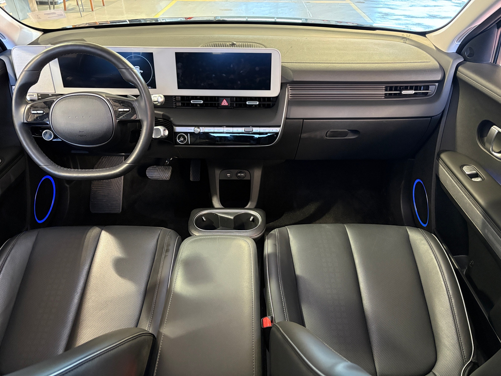 Thumbnail: 2023 Hyundai Ioniq 5 - 2