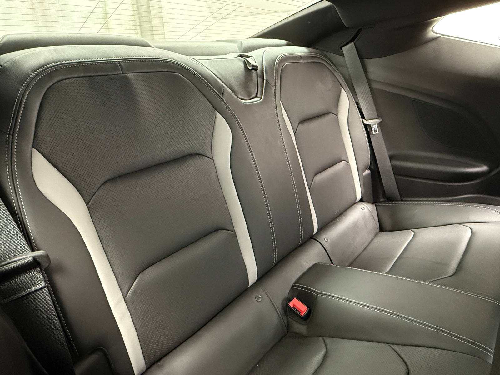 Thumbnail: 2018 Chevrolet Camaro - 5