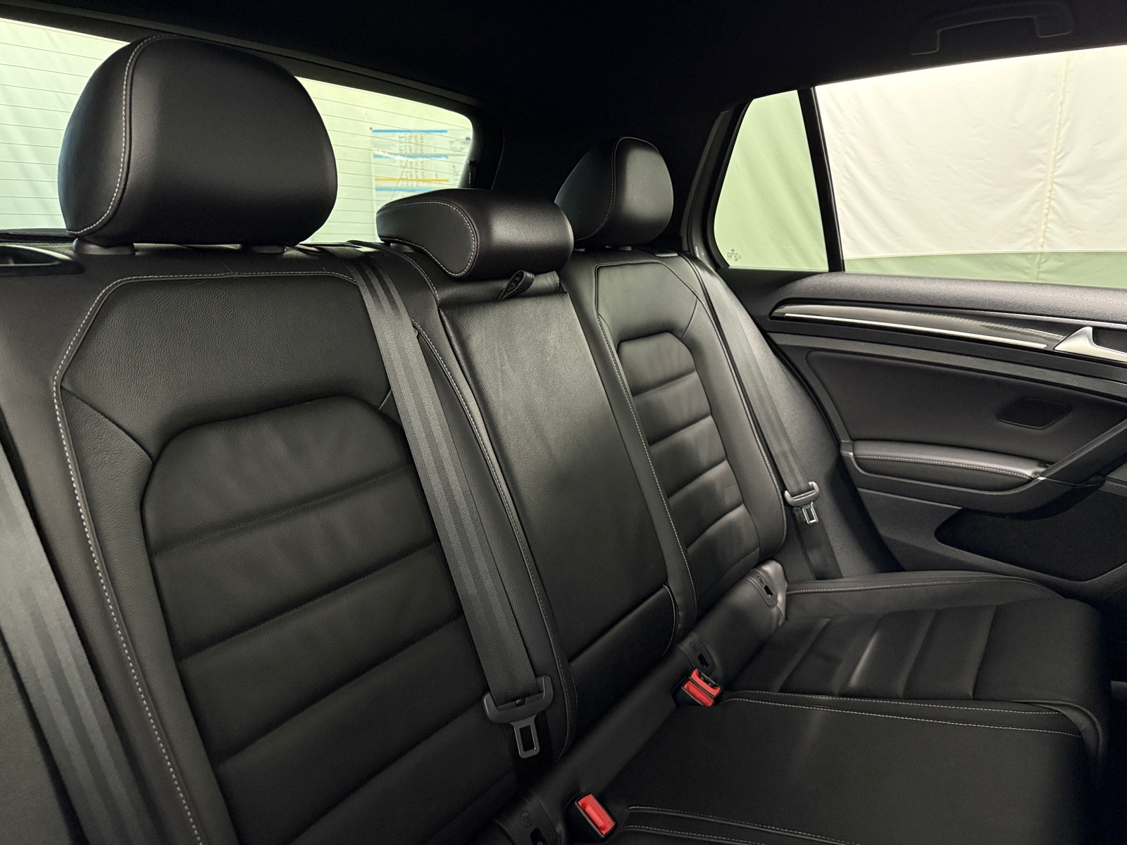 Thumbnail: 2016 Volkswagen Golf - 5