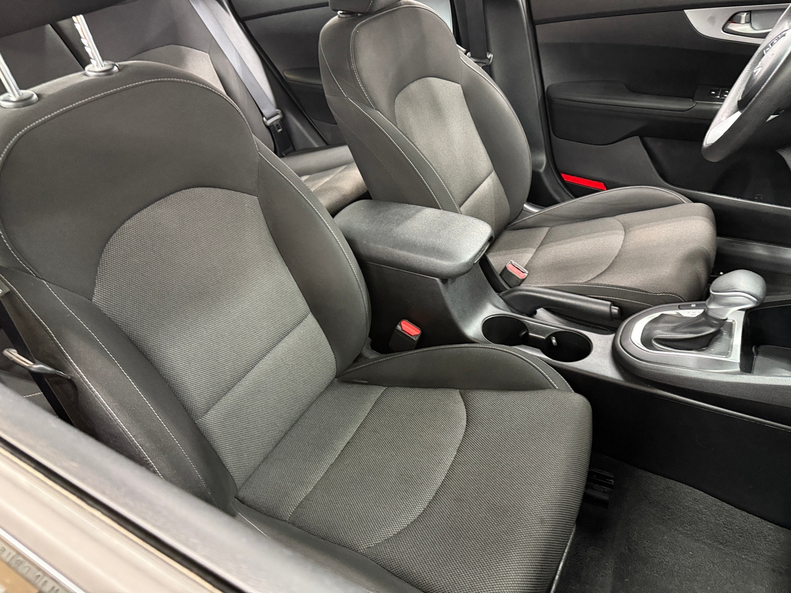 Thumbnail: 2023 Kia Forte - 2