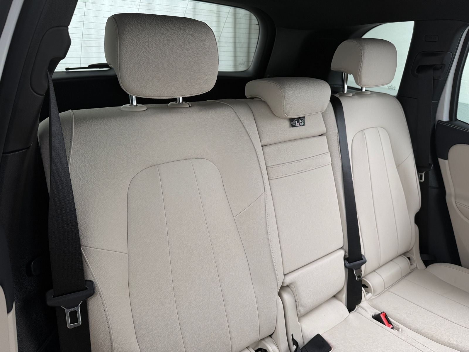 Thumbnail: 2025 Mercedes-Benz GLB - 5