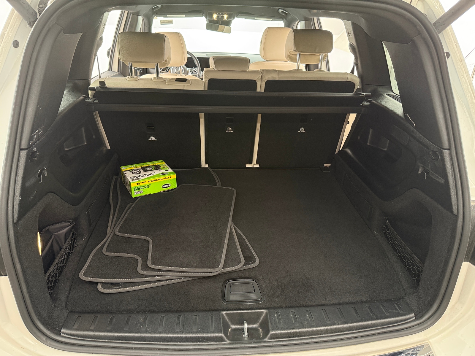 Thumbnail: 2025 Mercedes-Benz GLB - 6